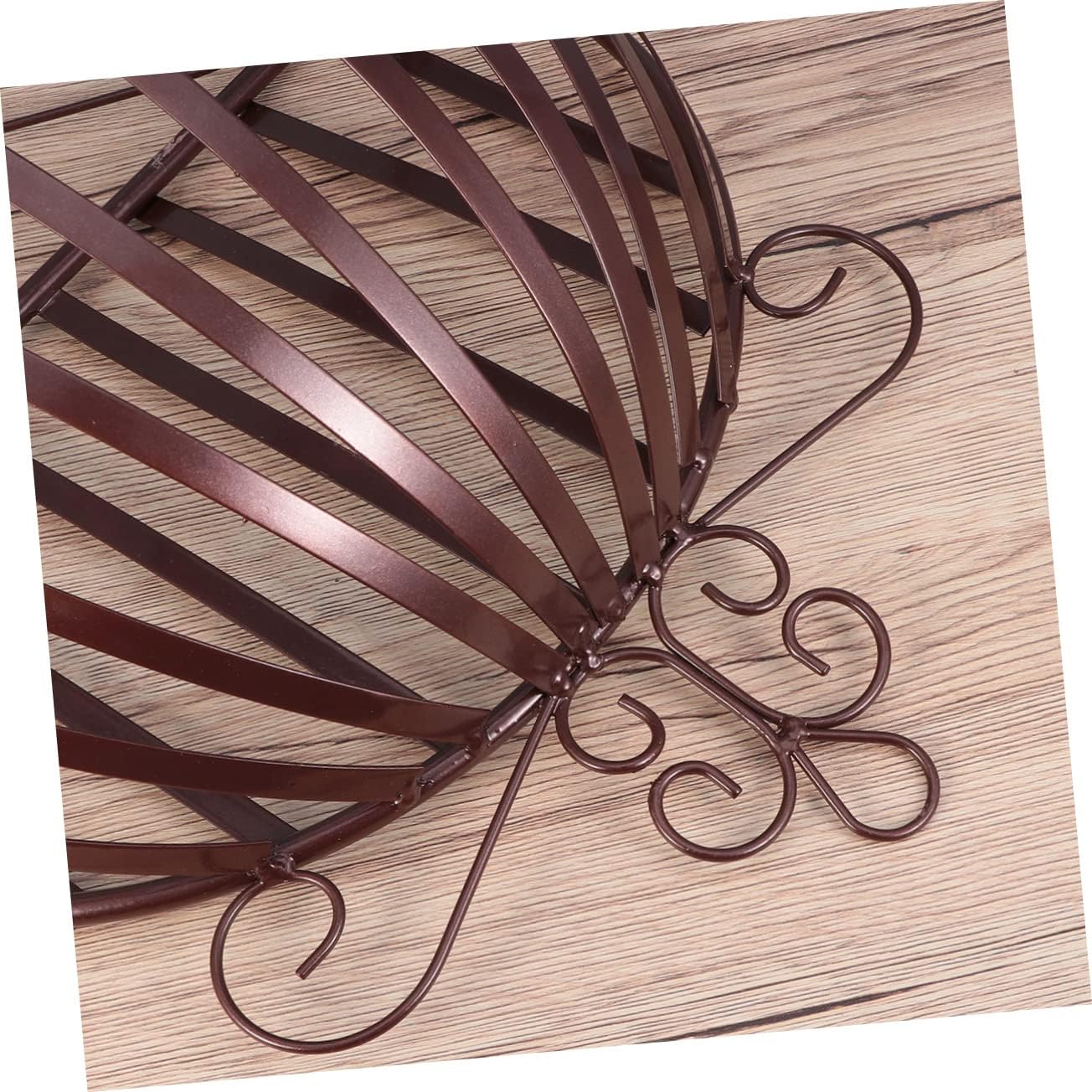 Toyvian European Style Iron Planter Wall-Mounted Flowerpot Rack Semicircular Design for Indoor and Outdoor Use Easy to Install Bronze Holder for Plants and Flowers