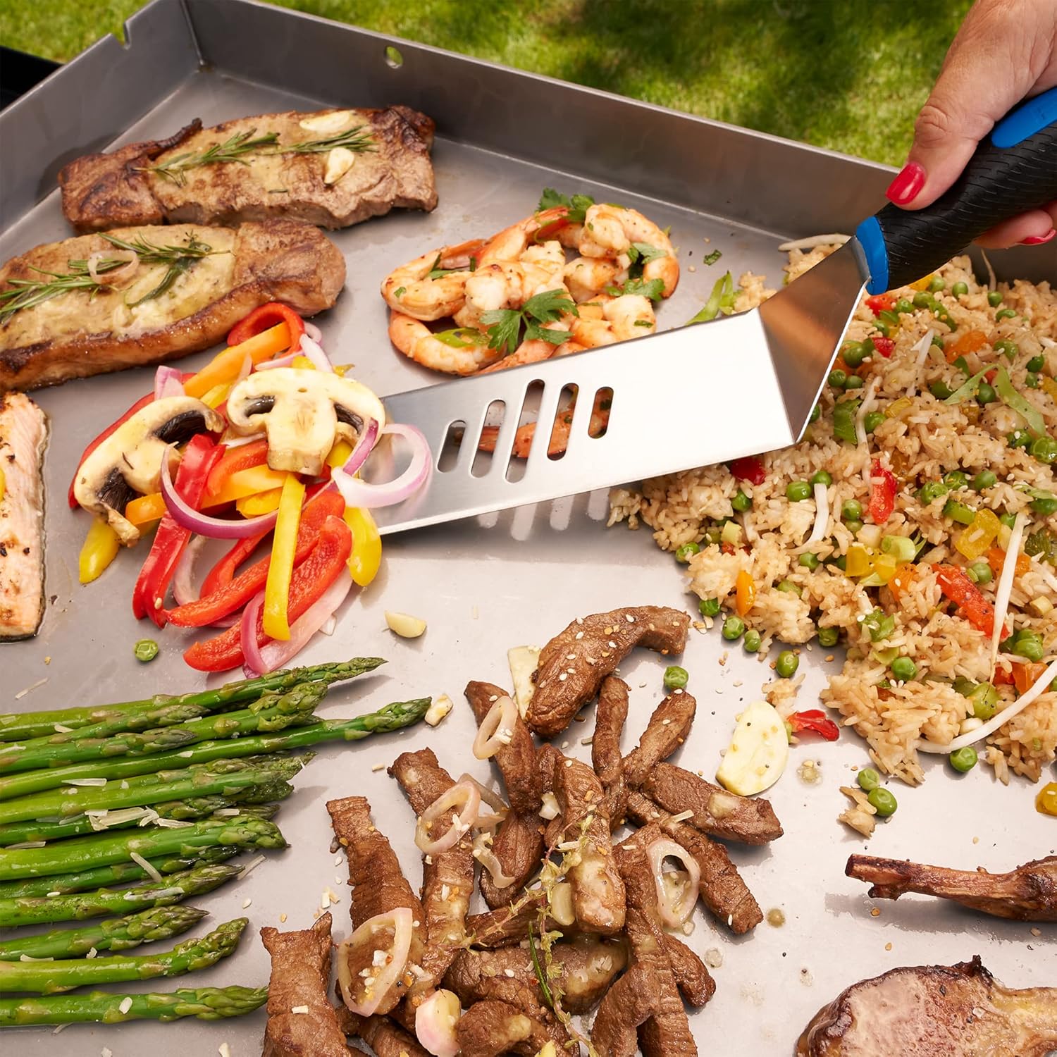 Razor 5 Piece Griddle Kit Tool Set- Includes Steel Chopper, 2 Clear Squeeze Bottles, and 2 Spatulas