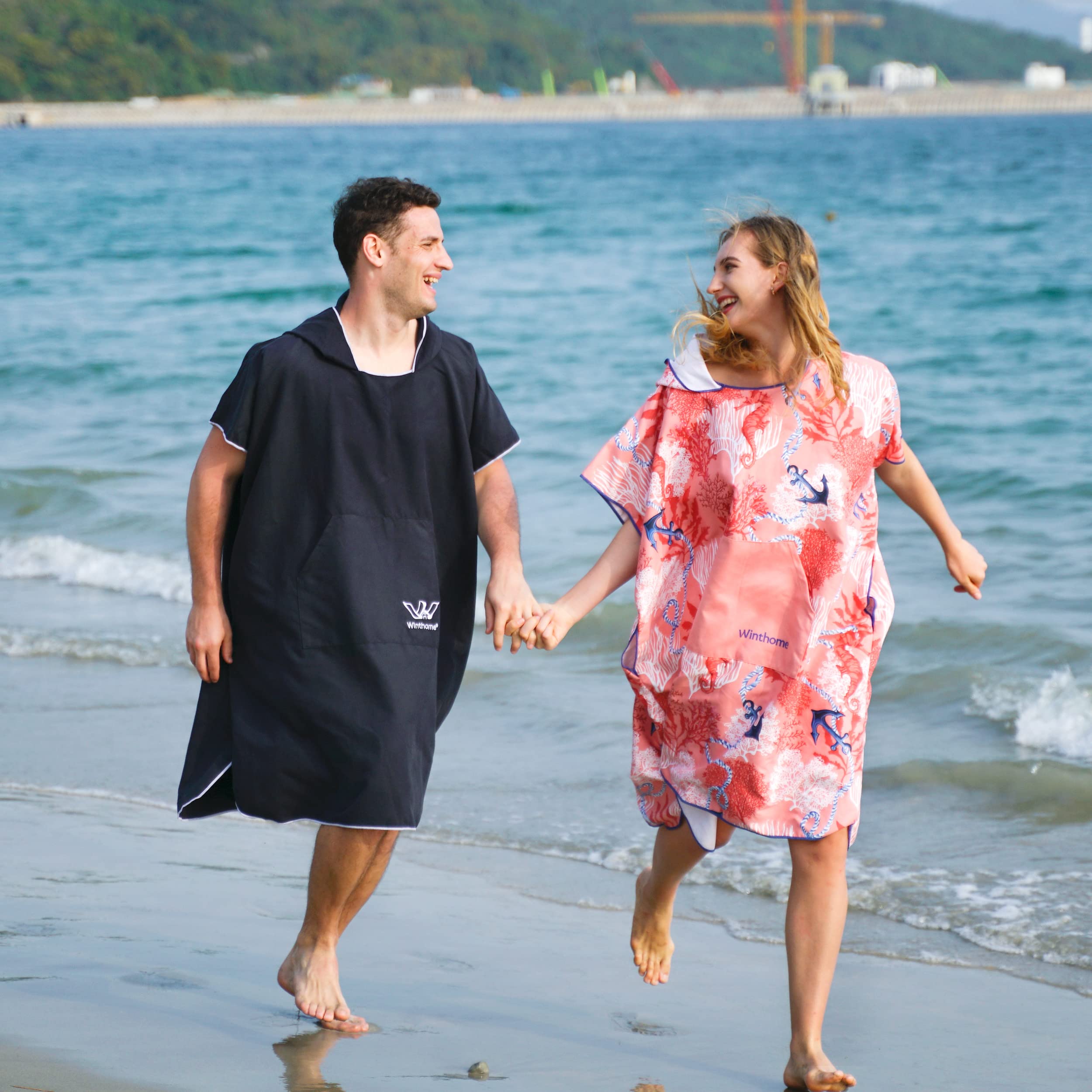 Winthome Poncho Surf Secado Rápido, Poncho Microfibra Ayuda de Cambio de Playa, Bata de Baño con Bolsillo y Capucha, Manta Poncho para Hombre Mujer, Natación Surf Playas Duchas, Viajes (Gris, M)