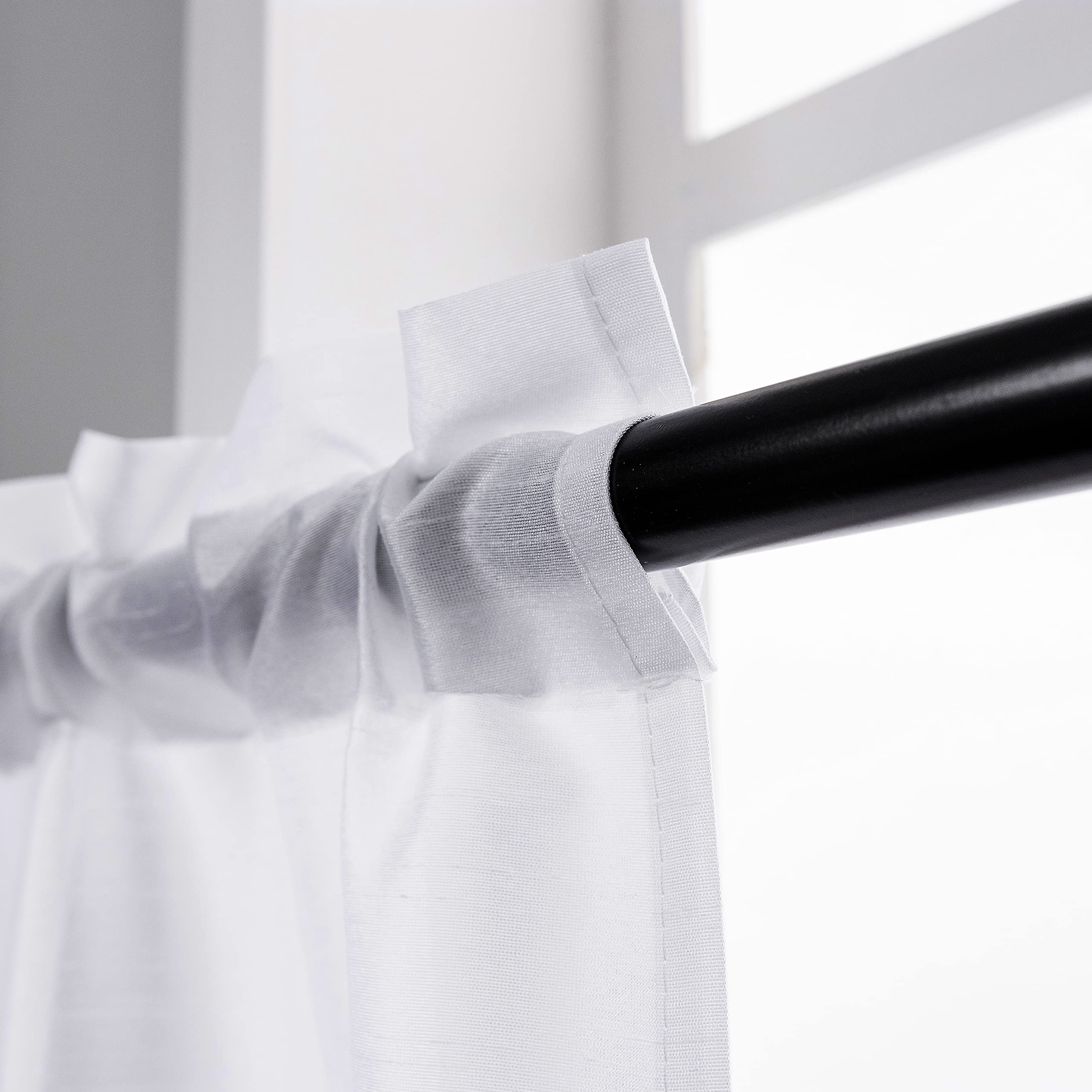 GIRASOLE HOME Coppia Tende Filtranti in Tessuto Simil Seta Tinta Unita Tenda Faux Silk per Soggiorno Camera e Interni 2 Pannelli con Tasca (70x235cm, Bianco)