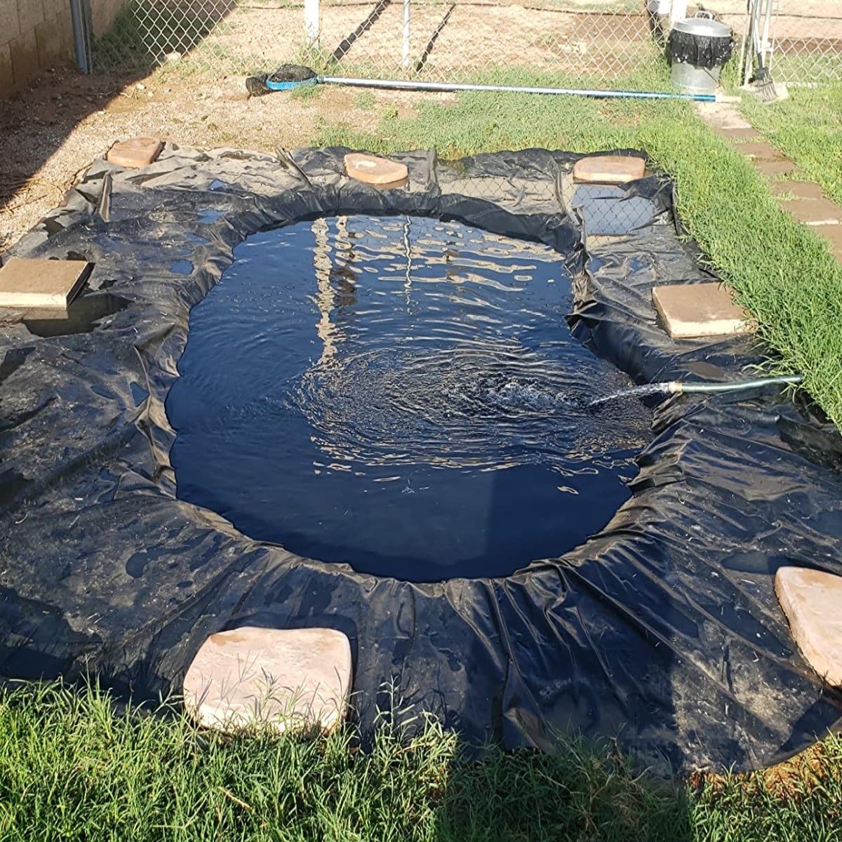 Vijverfolie Flexibele HPDM-vijverbekleding Een voering voor vis- of KOI-vijver UV- en scheurbestendig 0,12 mm Extra dikke, zware onderlaag 6x8 8x12 10x15.0m voor Duck Garden Verhoogd bed Waterlandscha