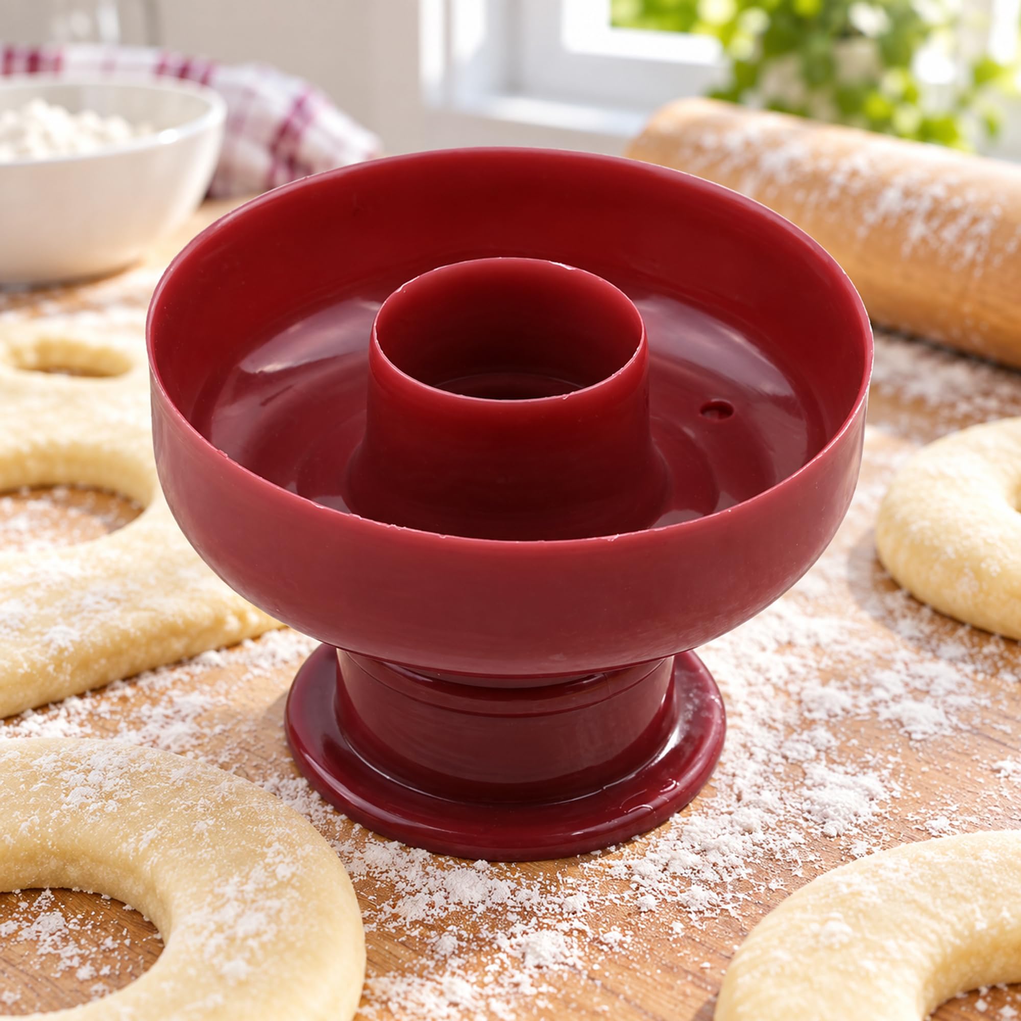 Round Plastic Doughnut Cutter for Pastry Dough, Handheld Baking Tool for Shaping Homemade Donuts and Desserts