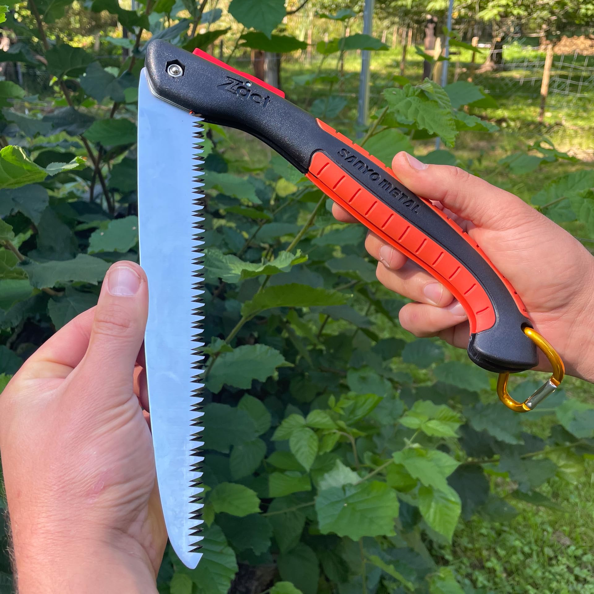 Klappsäge ZACT FS 2400 - Profi-Gartensäge aus japanischem Carbonstahl - Astsäge für Sträucher, Äste und Stämme - Gartensäge mit 24 cm Sägeblatt