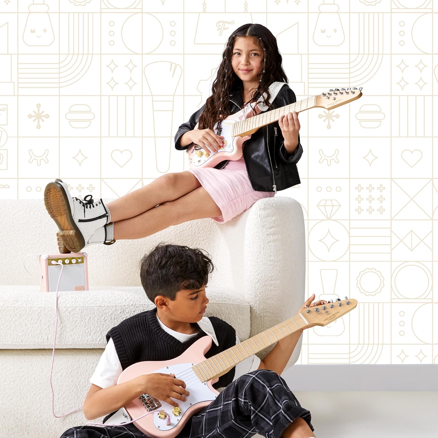 FAO Schwarz® Stage Stars Electric 6-String Guitar and Amp