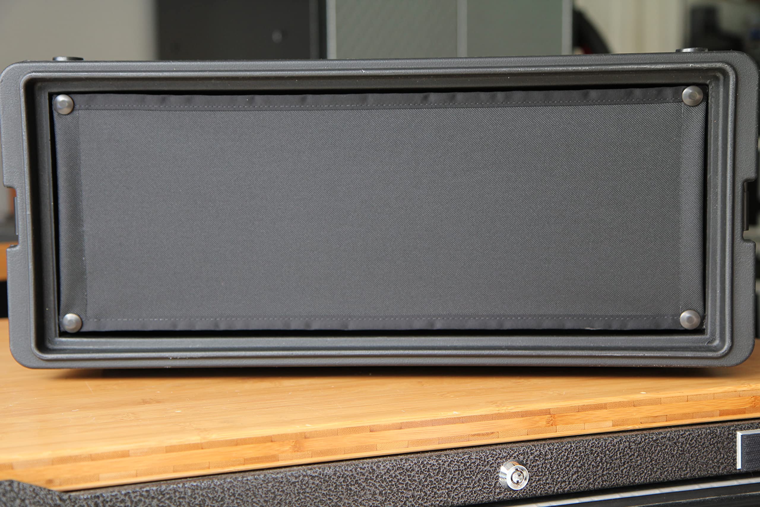 4U Blank Sanp-On Rack Panels Rack Mount Panel Spacer for 19in Server Rack Enclosure or Network Cabinet 2 Pack (4U)