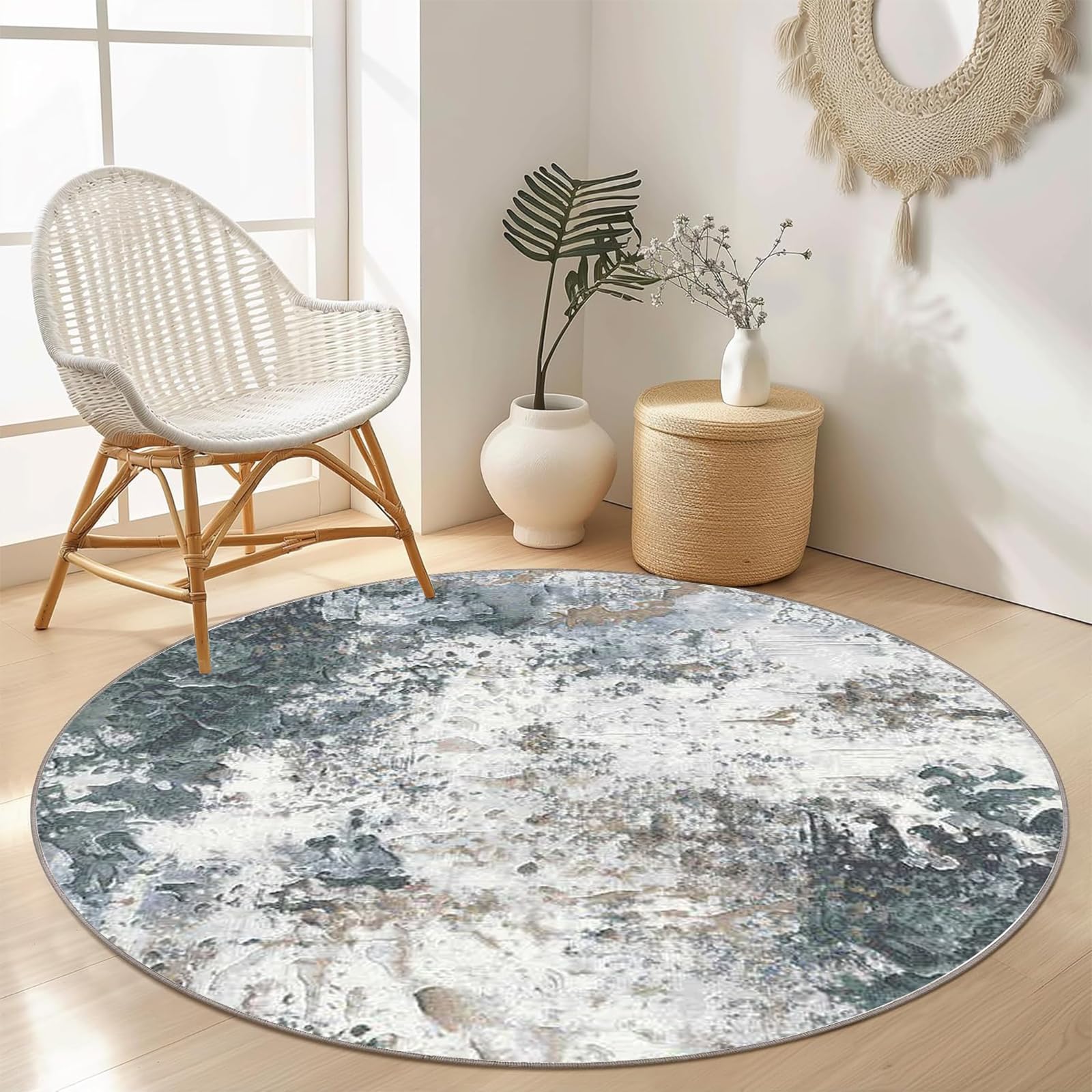 Tapis rond bohème au salon pour créer un coin lecture cosy et doux