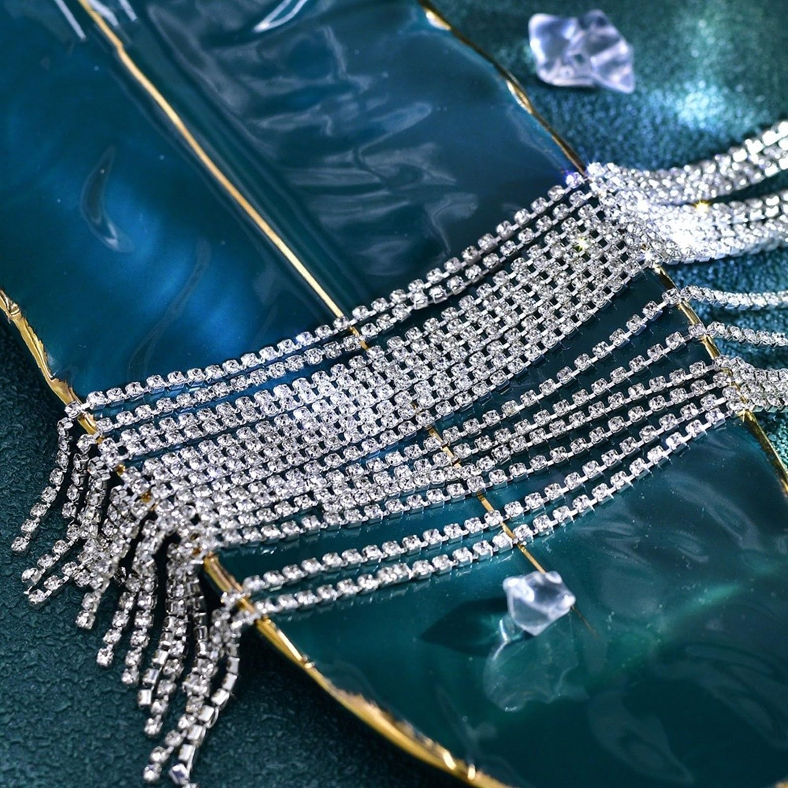 Accessoire Cheveux Bijou - Peigne Ou épingle Décorative Avec Chaînes - Neuf Emballé