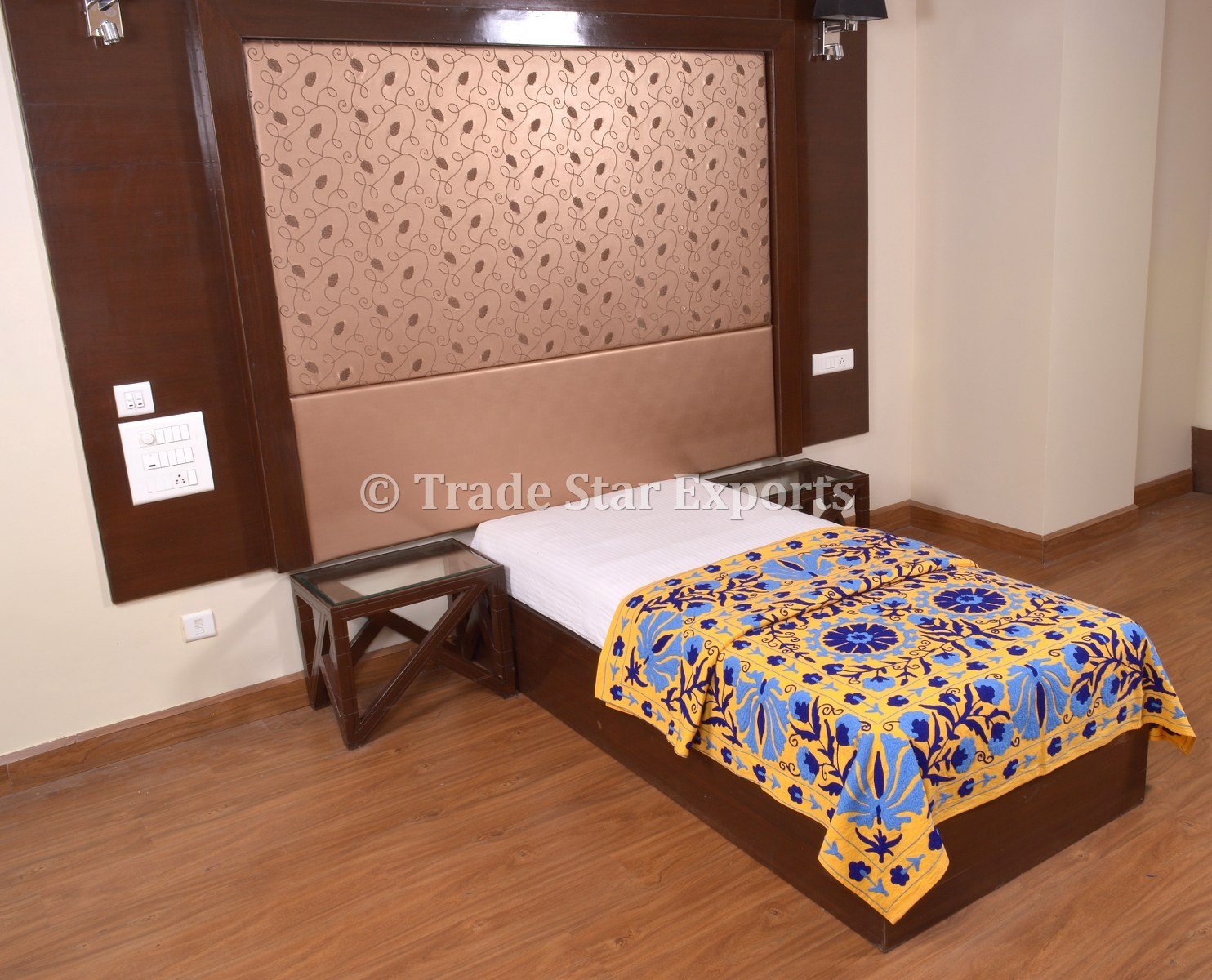 Tapisserie de couvre-lit indien broderie laine coton Suzani