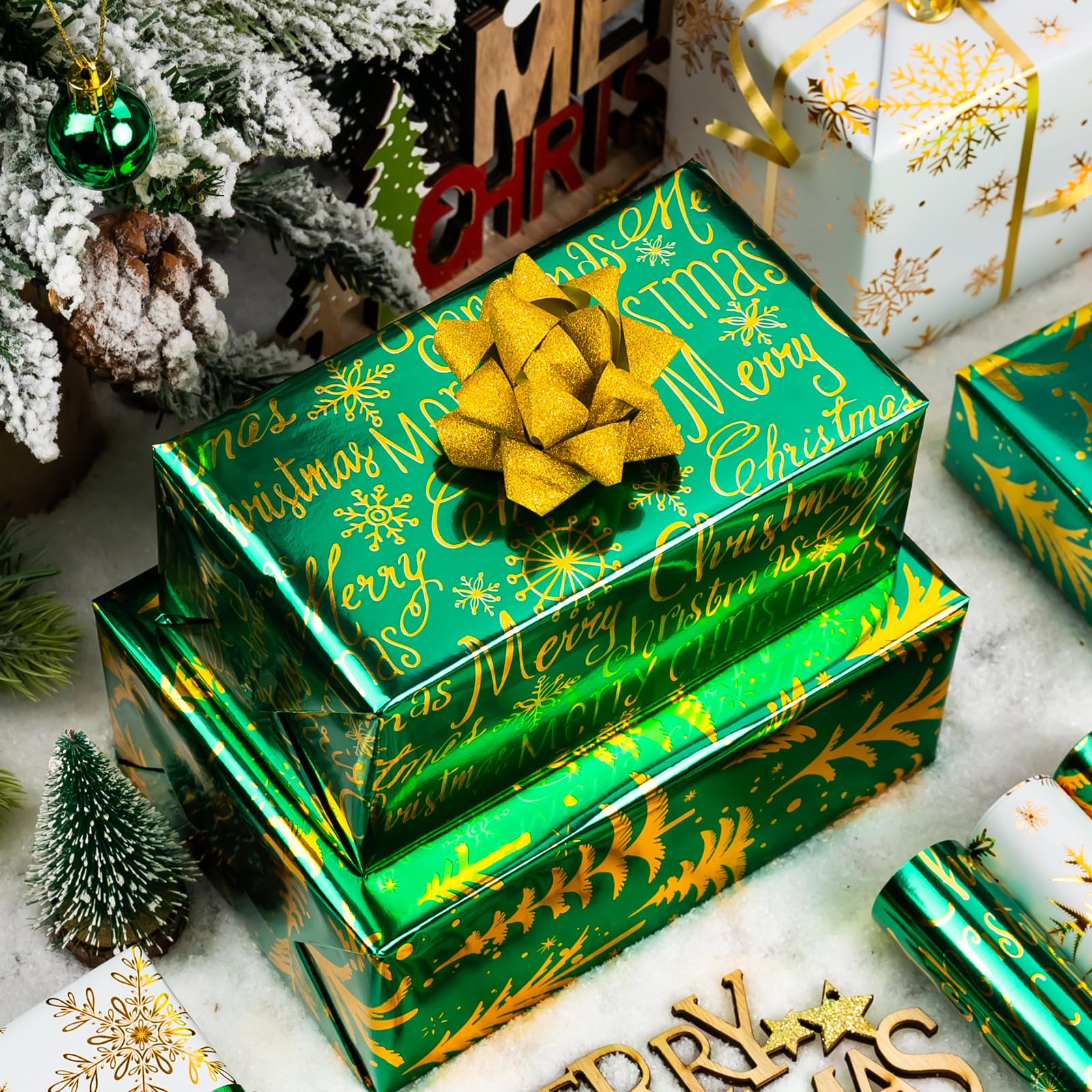 Yarcony Rollos de papel de regalo de Navidad, 17 pulgadas x 10 pies por rollo, papel de regalo de aluminio metálico, árbol brillante de lujo, texto de Navidad y diseño de copo de nieve, papel de