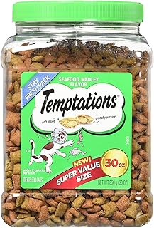 TEMPTATIONS Classic Treats for Cats 30-ounce Tubs - Seafood Medley Flavor.