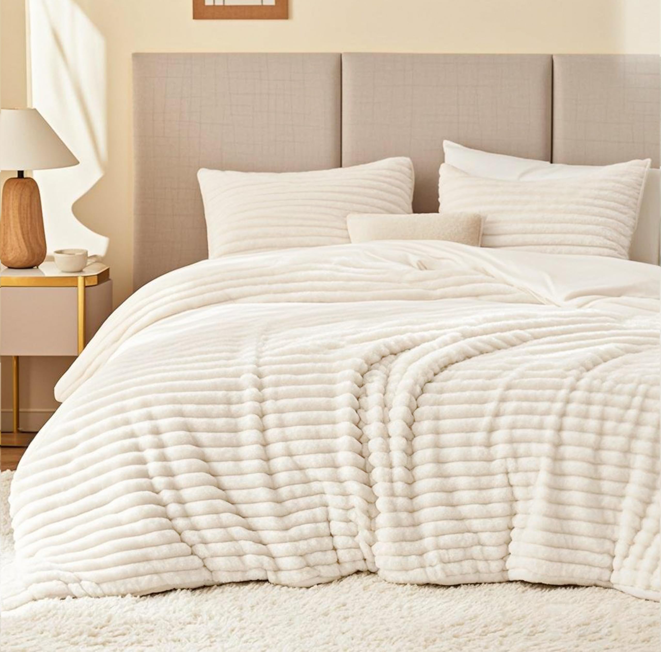EXQ Home Fluffy Comforter Set Queen Size - Super Soft Faux Fur Stripe Jacquard Comforter 3 Pieces, Cream White Fleece Bedding Set,Winter Warm Bed Set,