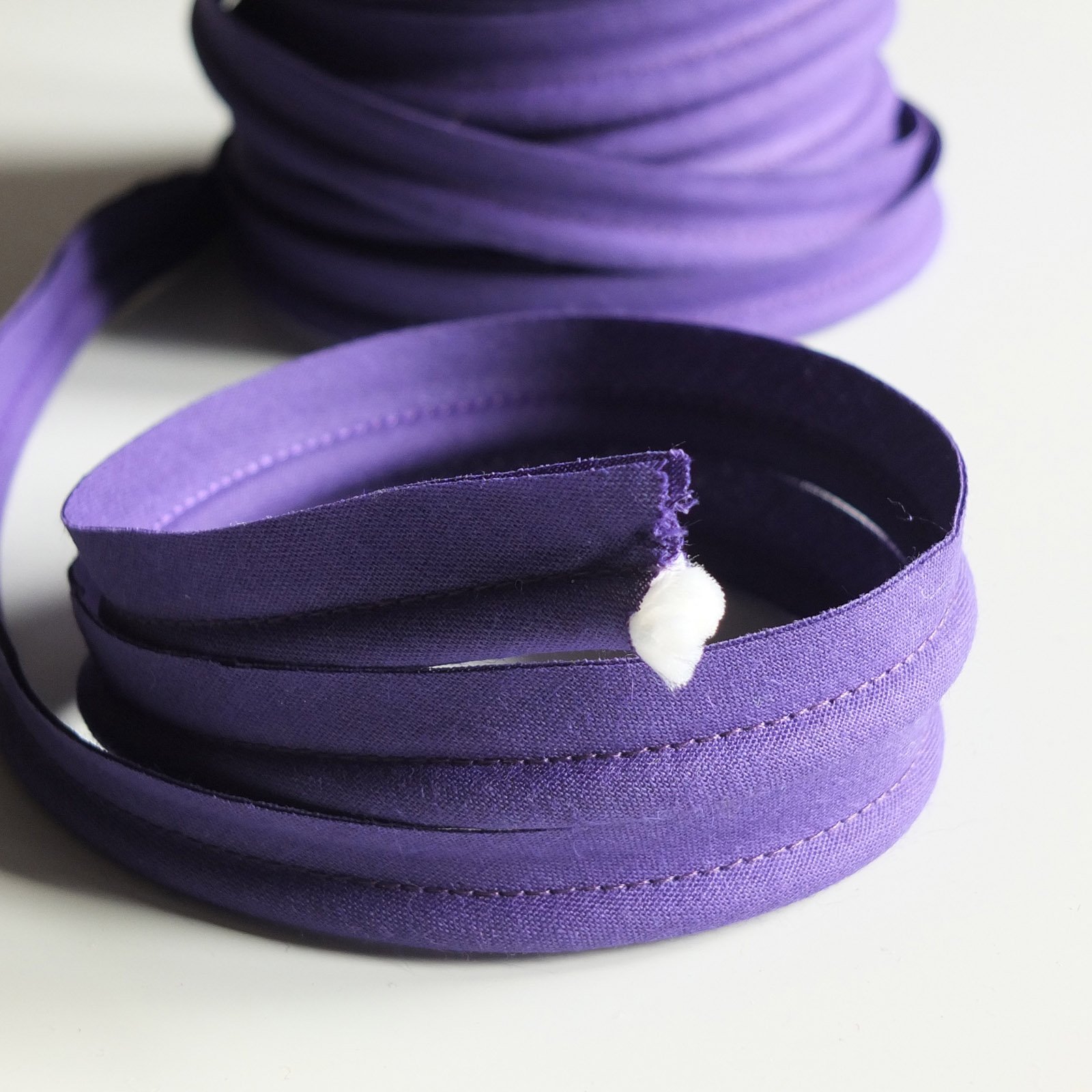 7mm Insert Piping Cord with Large Flange, Poly Cotton Bias Cut – Upholstery & Soft Furnishings – Sold by The Metre