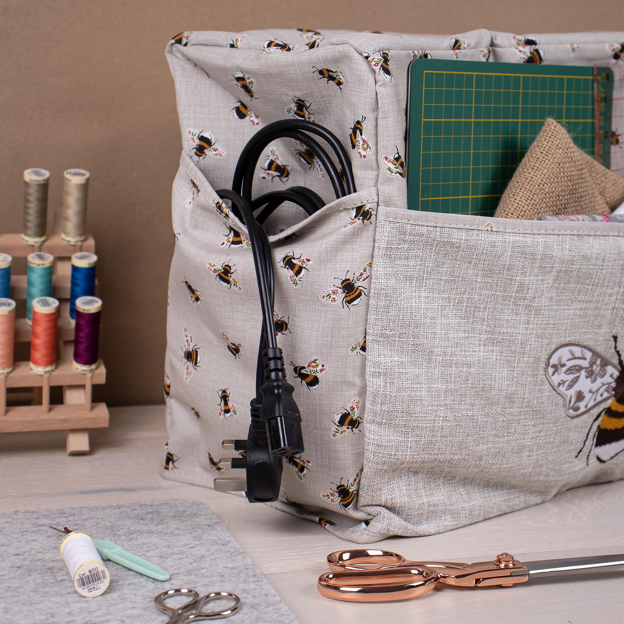 Hobby Gift Exclusive Sewing & Embroidery Machine Cover with Pockets, Dust, for Most Standard Machines Singer Brother 33.5 x 44 x 21cm, MRSMC 87