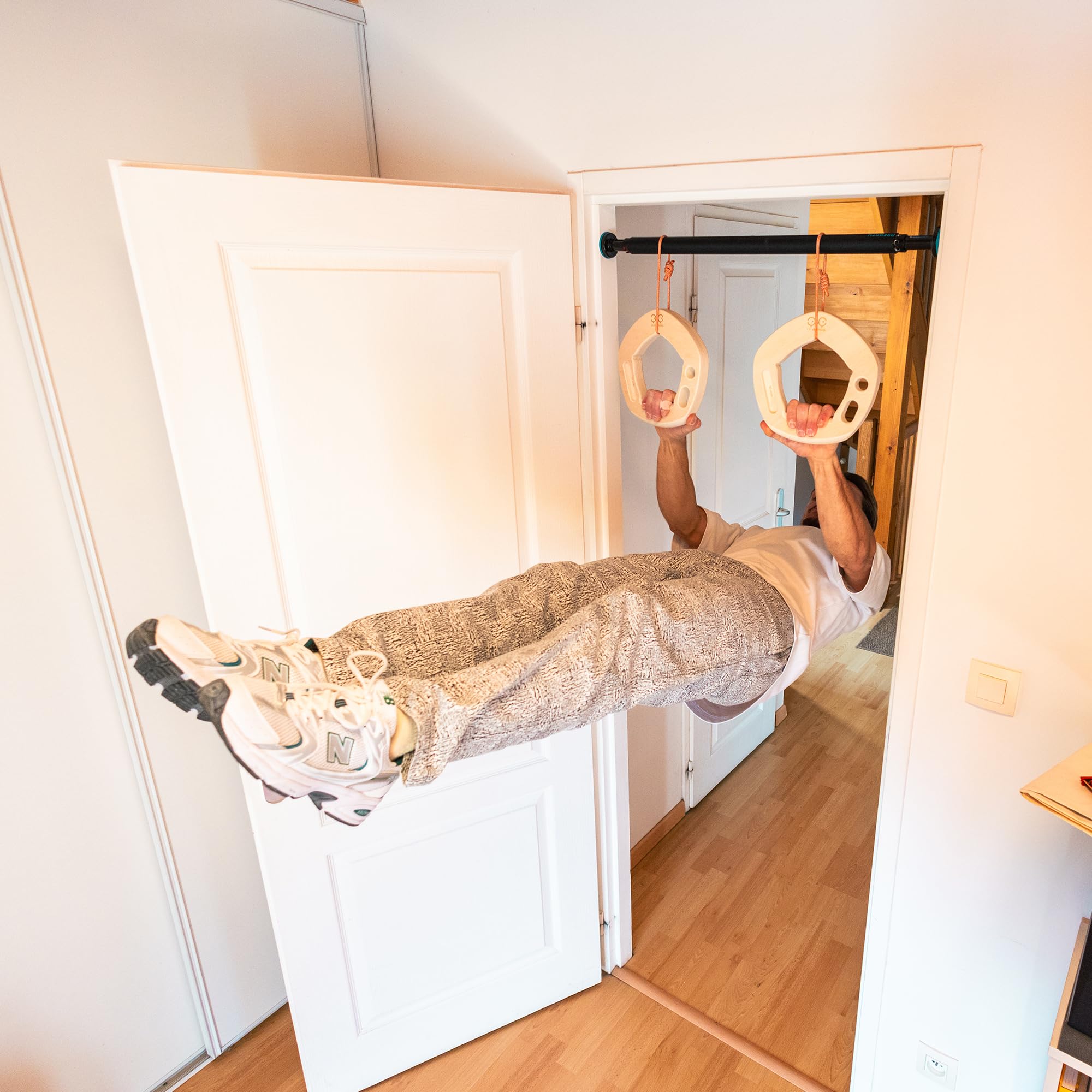 YY Vertical - Der Original Penta Evo Kletterhalter hält in Holz für Klettern, ideal für Heimtraining, passt sich der Klimmzugstange an, stärkt Ihre Finger