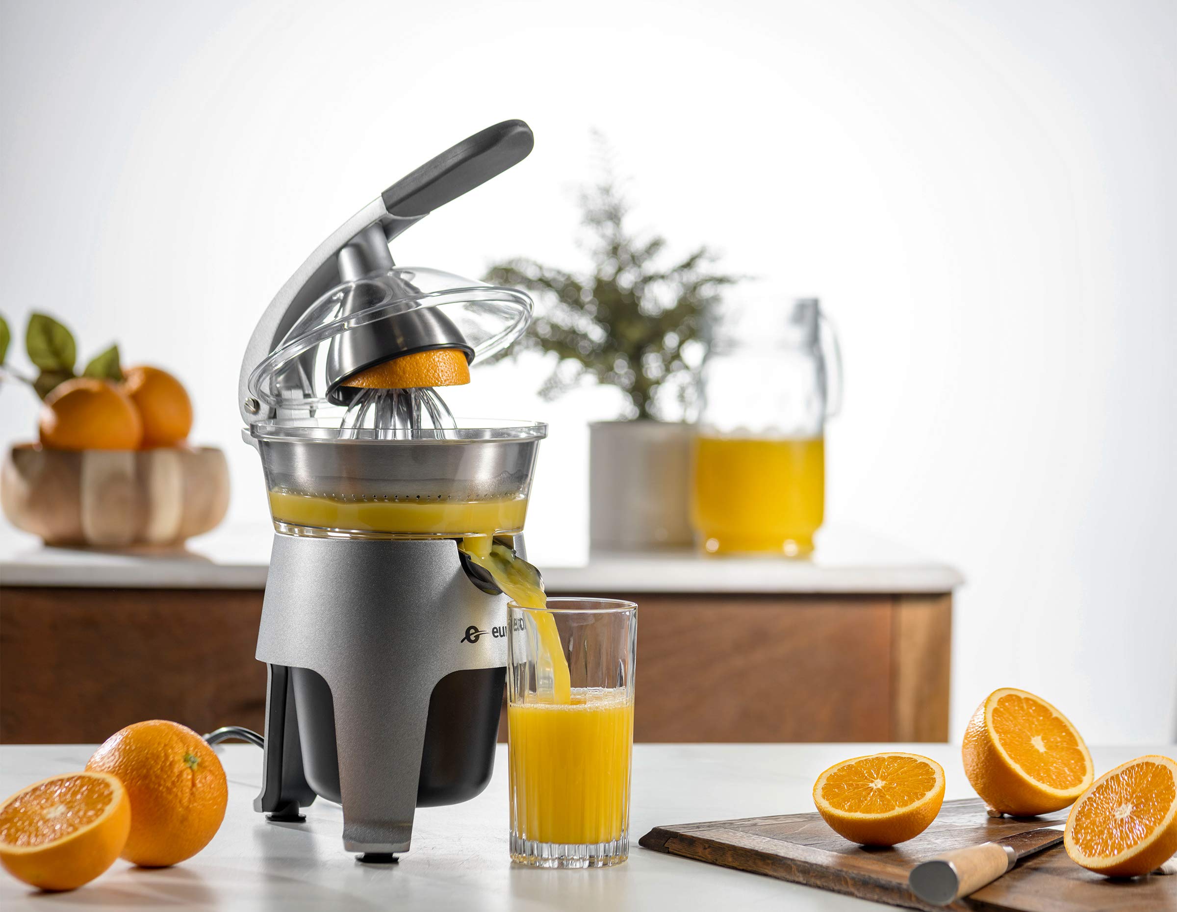 Eurolux Die Cast Stainless Steel Electric Citrus Juicer Squeezer, for