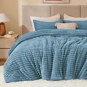 BEDELITE Fleece King Comforter Set -Super Soft & Warm Fluffy Blue Fog Bedding, Luxury Fuzzy Heavy Bed Set for Winter with 2 Pillow Cases