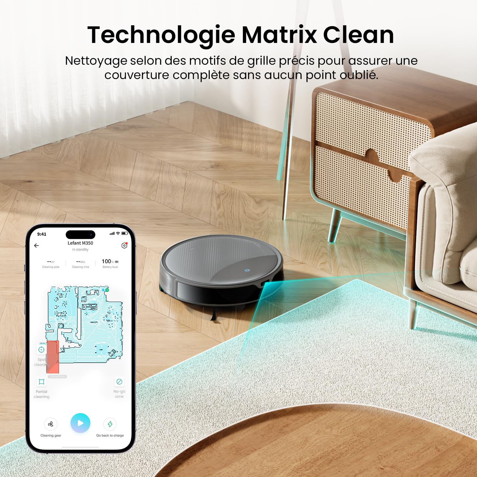 Le robot aspirateur laveur Lefant M350 avec sa station d'auto-vidage automatique.