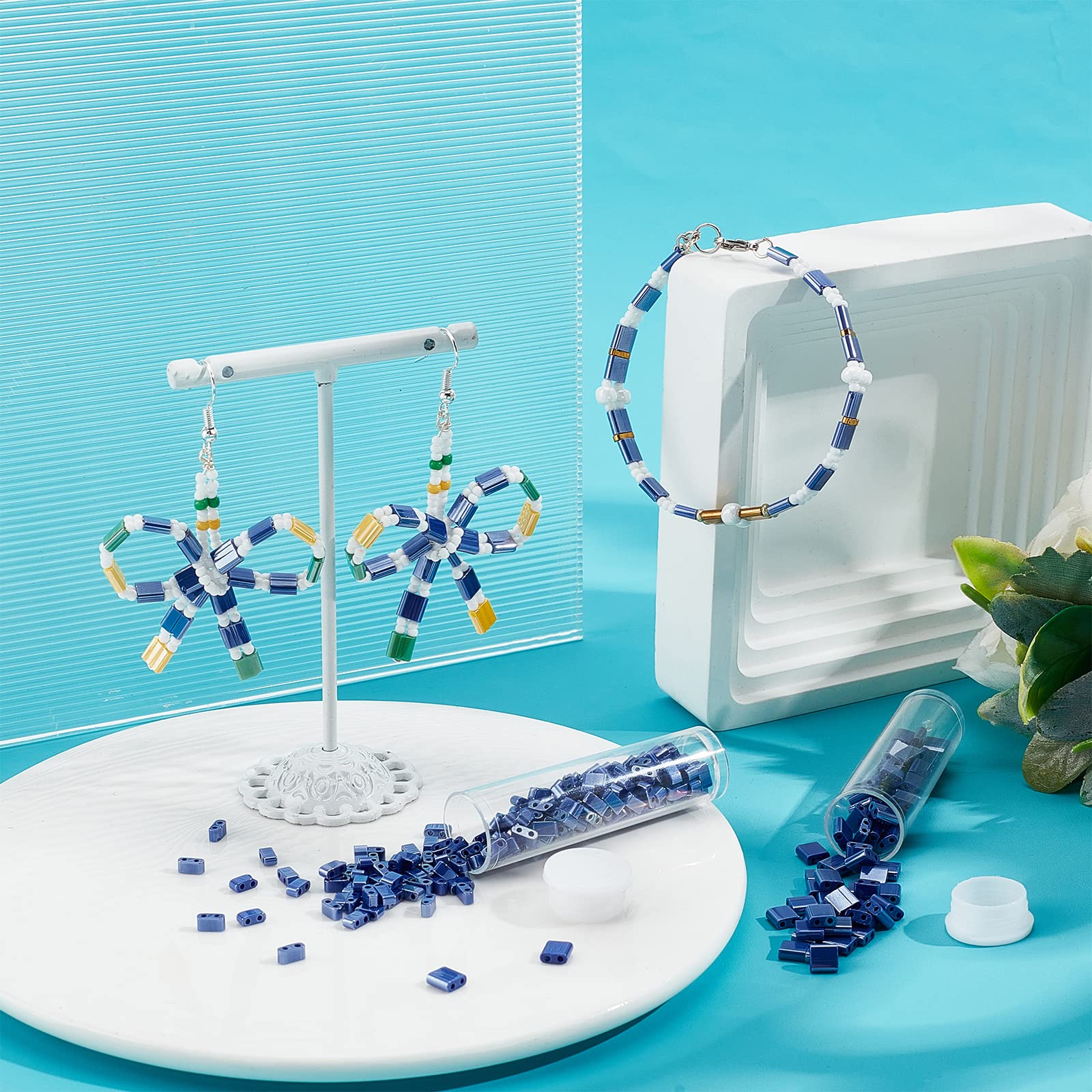 NBEADS Kit Perline Tila Blu – 312 Pezzi 5x5mm In Vetro Con Filo Elastico E Ago Per Creare Bracciali E Collane