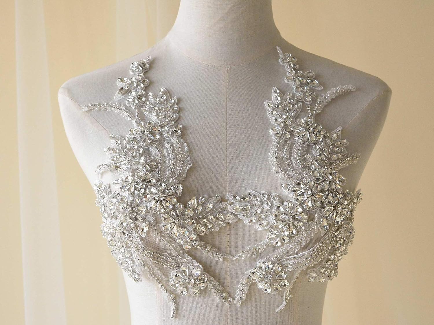 Sparkling Rhinestone Applique Handmade Heavy Beads Motif Diamante Crystal Lace Patch Craft DIY Sewing on Bridal Wedding Dress