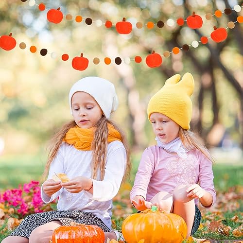 Miniatura 7 de Guirnalda de fieltro de Acción de Gracias de 8.2 pies, lindas calabazas 3D premontadas, pancarta colgante naranja, blanco y marrón, con pompones