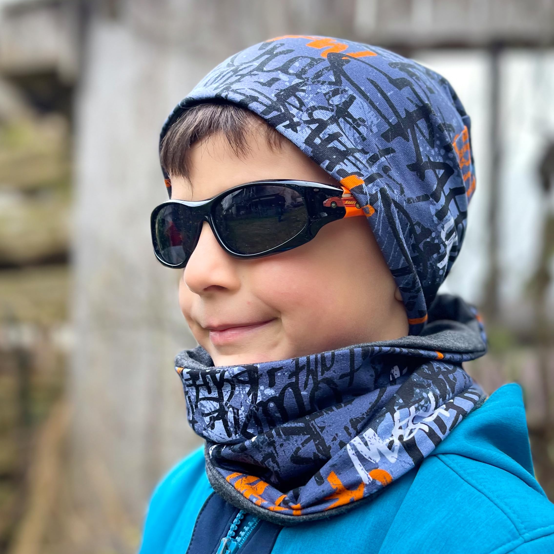 Wollhuhn Shorties Bonnet pour enfant fabriqué à la main en Allemagne – Réversible en coton double couche – Pour filles et garçons toute l'année – Cool et décontracté