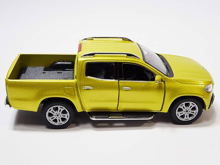 Amazon | キンスマート メルセデス・ベンツ Xクラス イエロー 1