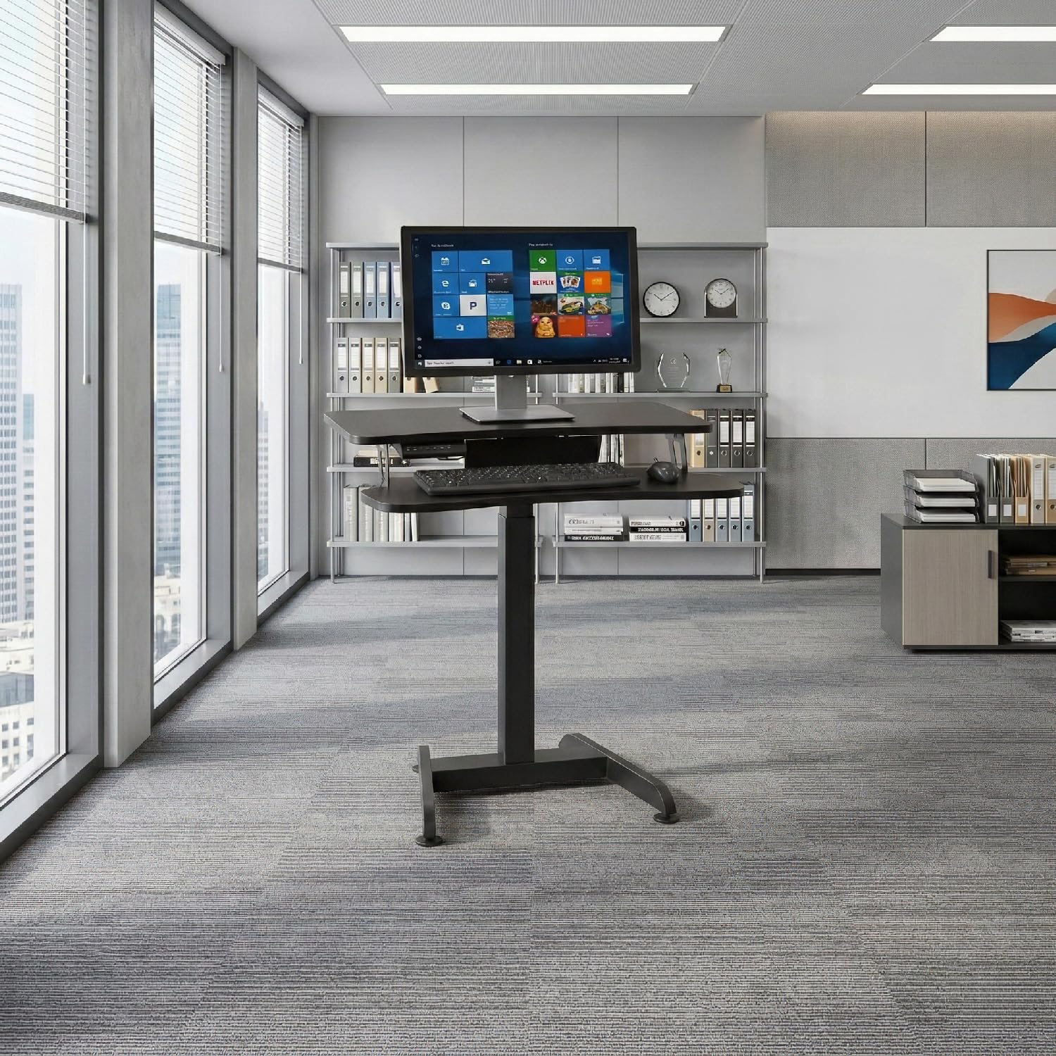 Maclean MC-835 Table de Travail électrique jusqu'à 37 kg Hauteur réglable 72-122 cm pour Travail Assis Debout