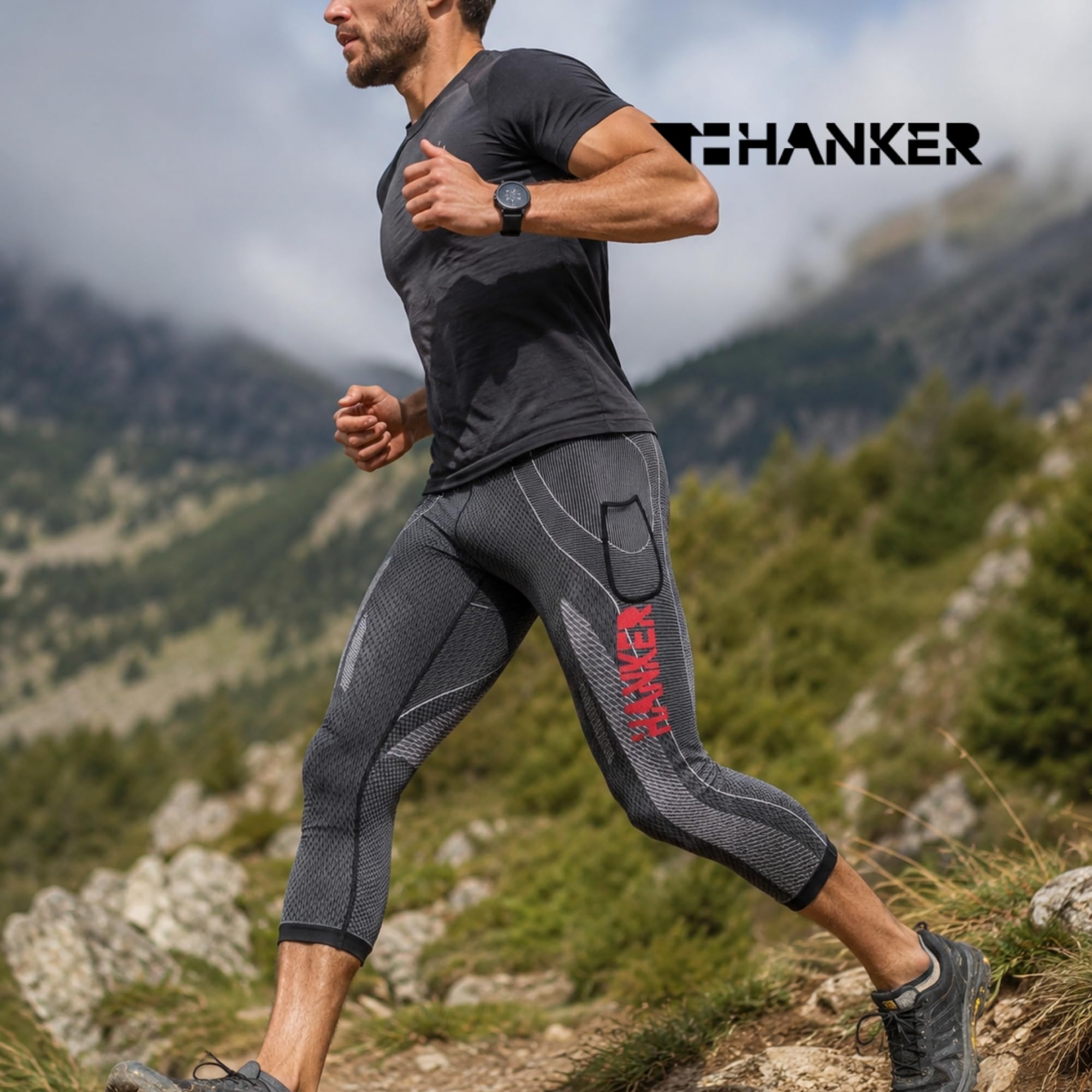 HANKER Mallas de Compresión para Hombre Pirata 3/4 Running Trail y Fitness con Bolsillos Grandes y Costuras Planas