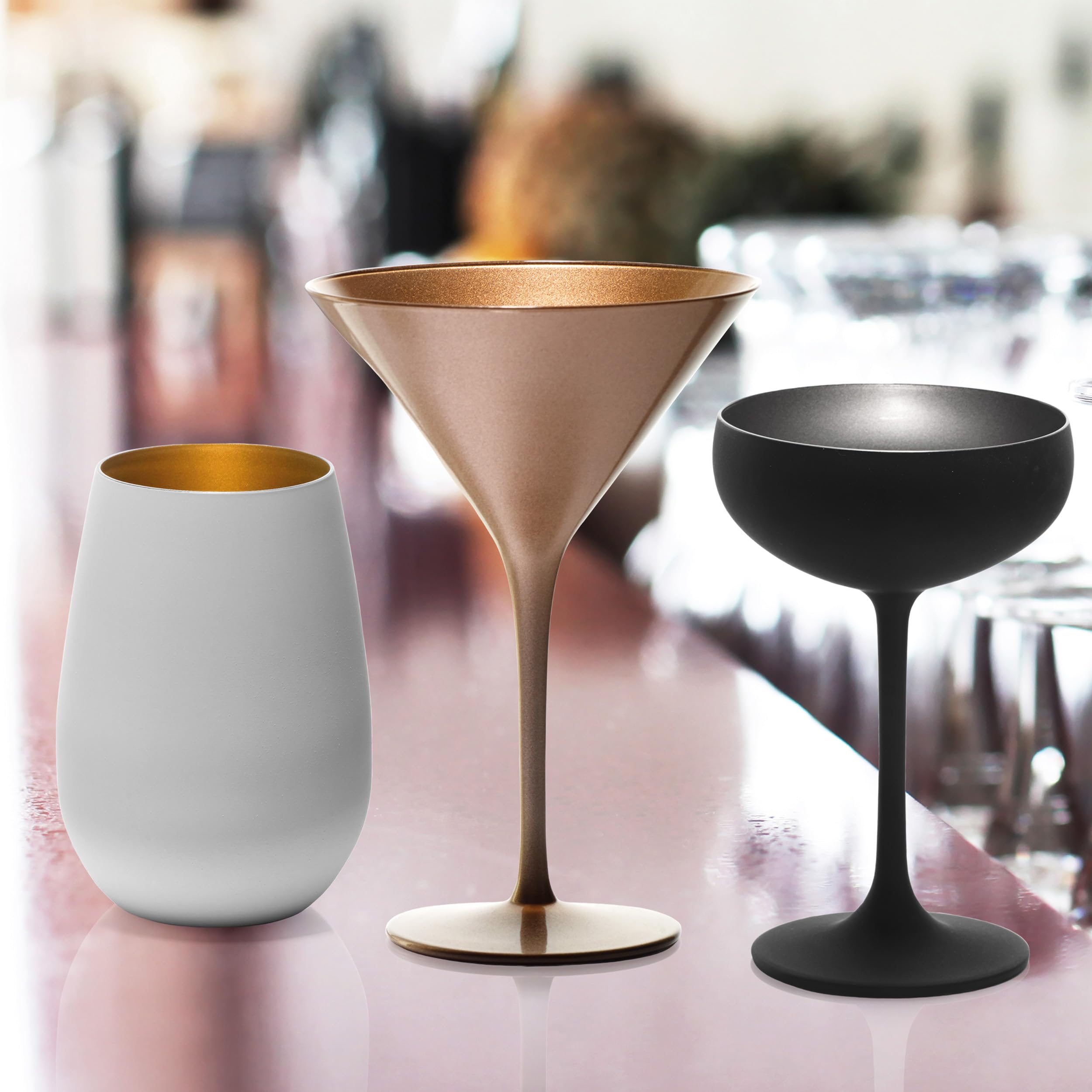 Stölzle Lausitz Kieliszki do Koktajli Elements Brązowe Set 6 Sztuk 240 ml – Eleganckie Kieliszki Idealne do Martini & Manhattan – Brązowe Kieliszki Martini z Kryształu – Można Myć w Zmywarce
