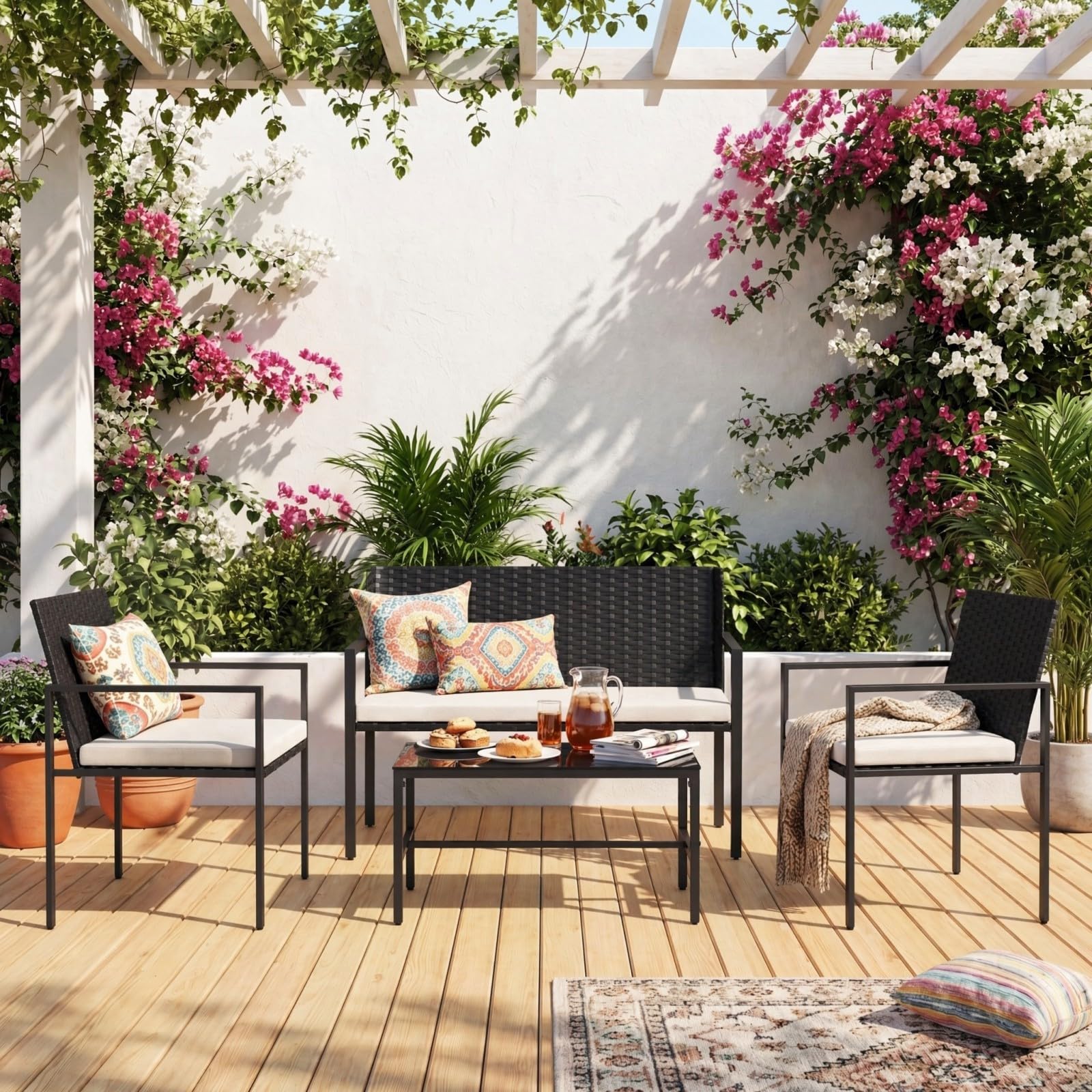 GIANTEX Set di Mobili da Giardino in Rattan per 4 Persone, Composto da 2 Poltrone e Tavolo in Vetro Temperato, Mobili Multiuso per Balcone, Terrazza e Veranda
