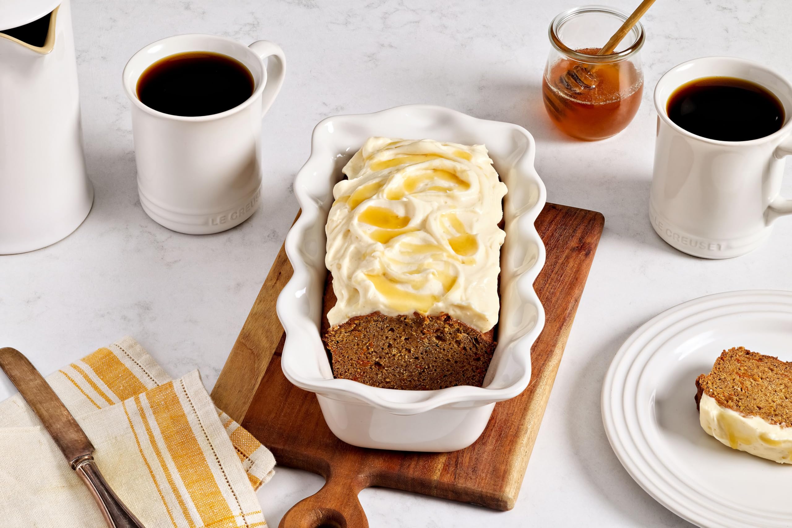 Amazon.com: Le Creuset Stoneware Heritage Fluted Loaf Pan, 9