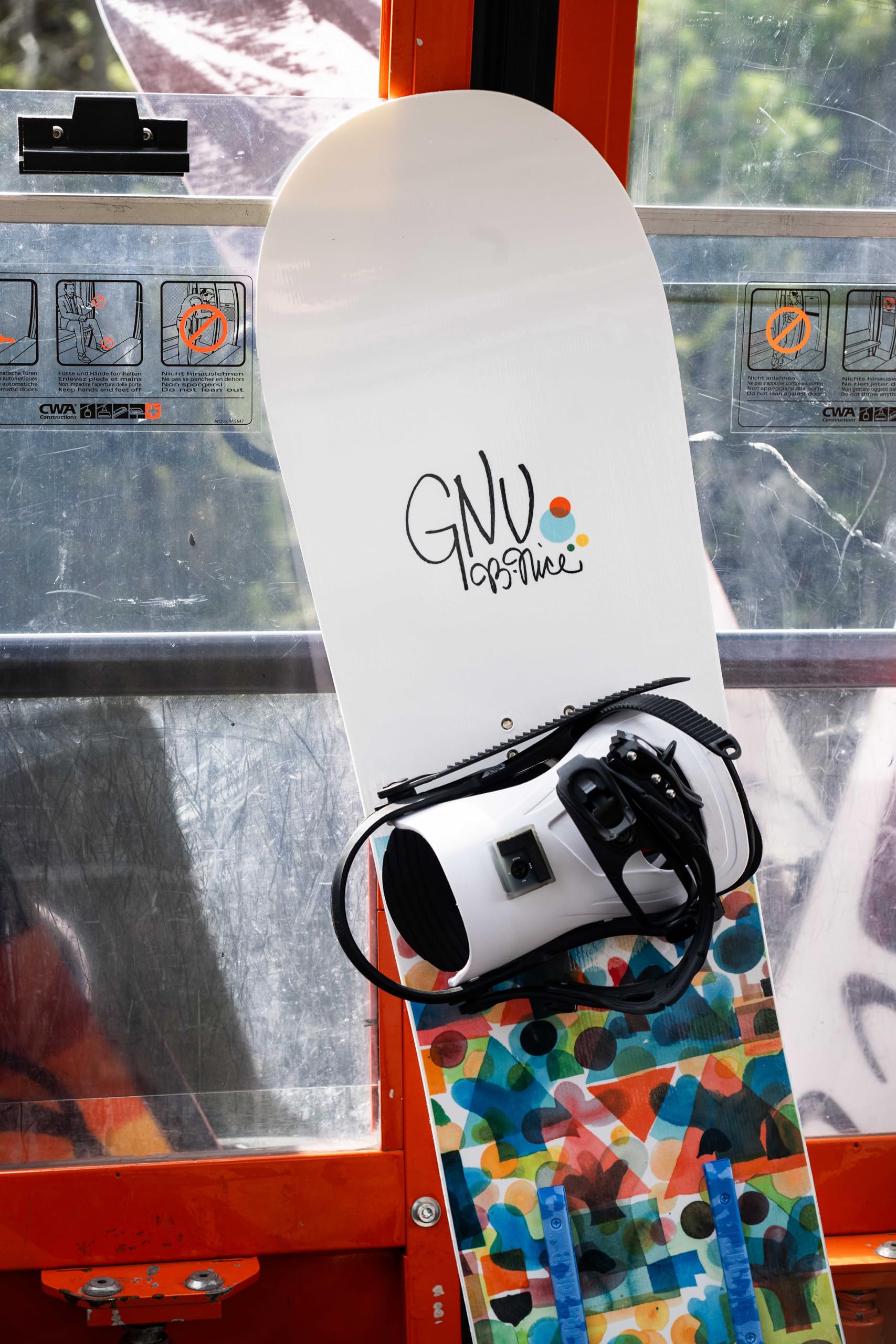 Amazon.com : GNU B Nice Womens Snowboard, 142 : Sports & Outdoors