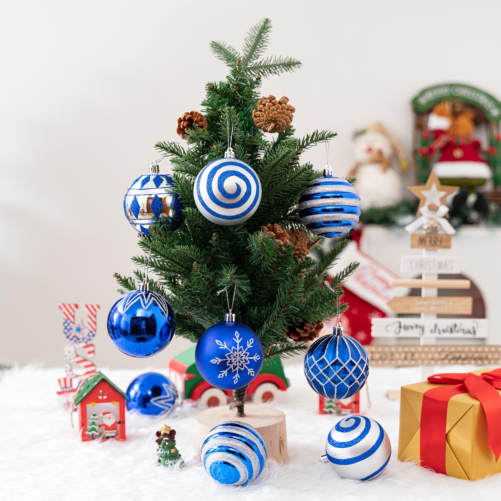 16 blaue und silberne Weihnachtsschmuck, 80 mm, große Weihnachtskugeln mit künstlerischer Malerei, bruchsichere Kunststoff-Hängeornamente für Weihnachten/Festival/Party (Blau und Silber)