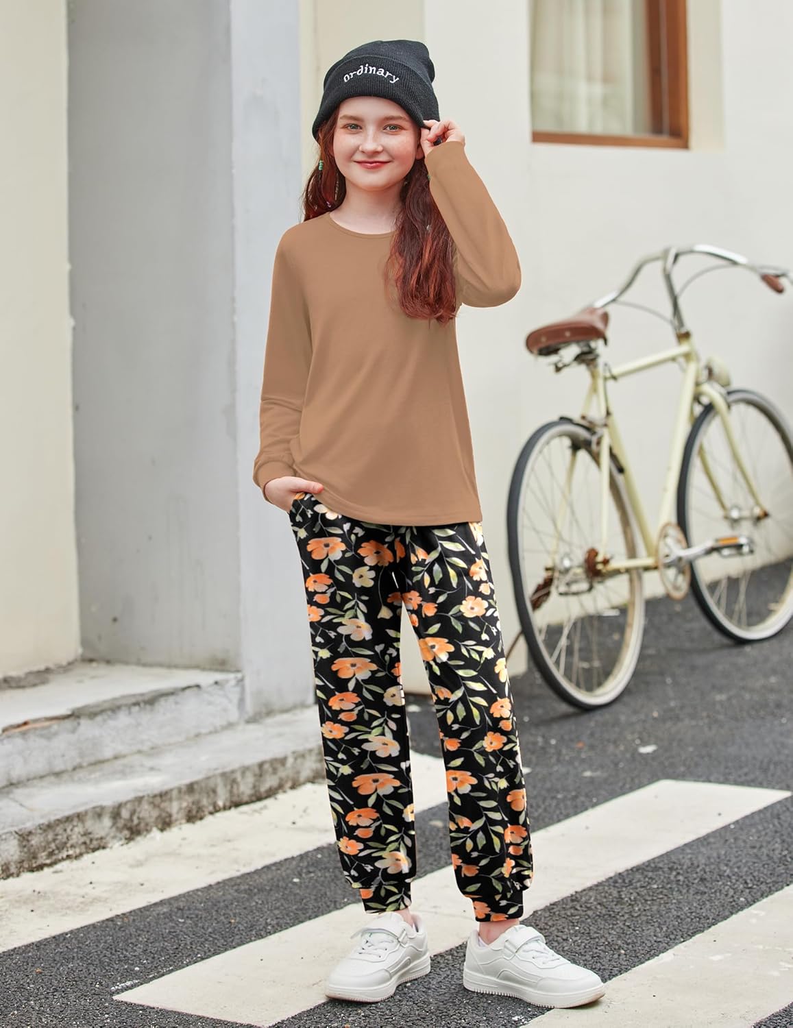 Arshiner Girls 2 Piece Outfits Fashion Tracksuits Long Sleeve Pullover Sweatshirt and Sweatpants Jogger Set with Pockets - Image 3