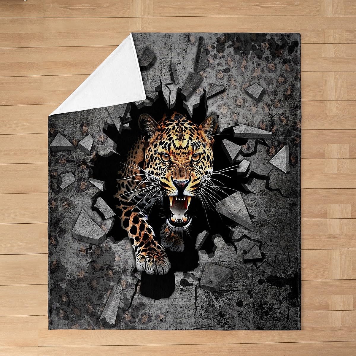 Tiger Flannel Fleece Blanket,Ferocious Wildlife Animal Super Soft Blanket for Bed Sofa Couch,Retro Oil Paint Print Bed Blanket for Bedroom Decor,Twin 60"x80"