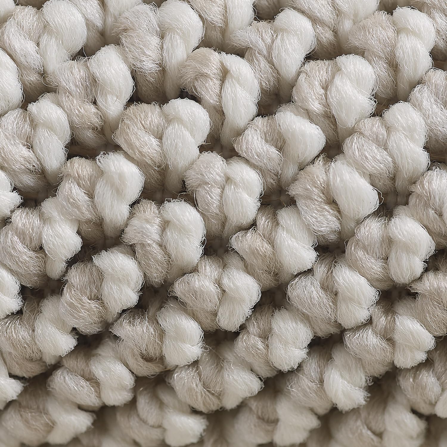 HomebyHome Langlebiger Teppich Cut-Loop Creme 140 x 200 cm - Kurzflor Schlingenteppich für Wohnzimmer, Schlafzimmer - Dekorativer Melierter Struktur Moderner Küchenteppich