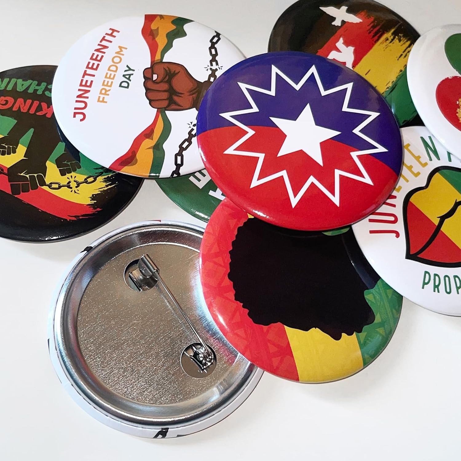 48PCS Juneteenth Button Freedom Day Decorations – Independence Pin Souvenirs Patriotic Lapel Badge Party Supplies Favors