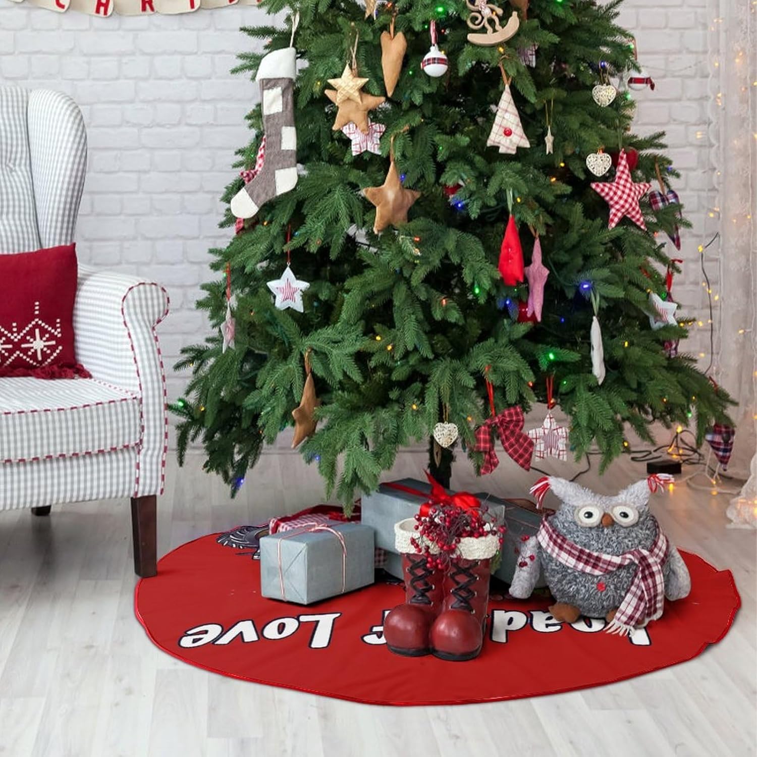 Tractor Loads of Love Rainbow LGBT Christmas Tree Skirt Ornaments Christmas Tree Mat for Home Party Holiday Decorations