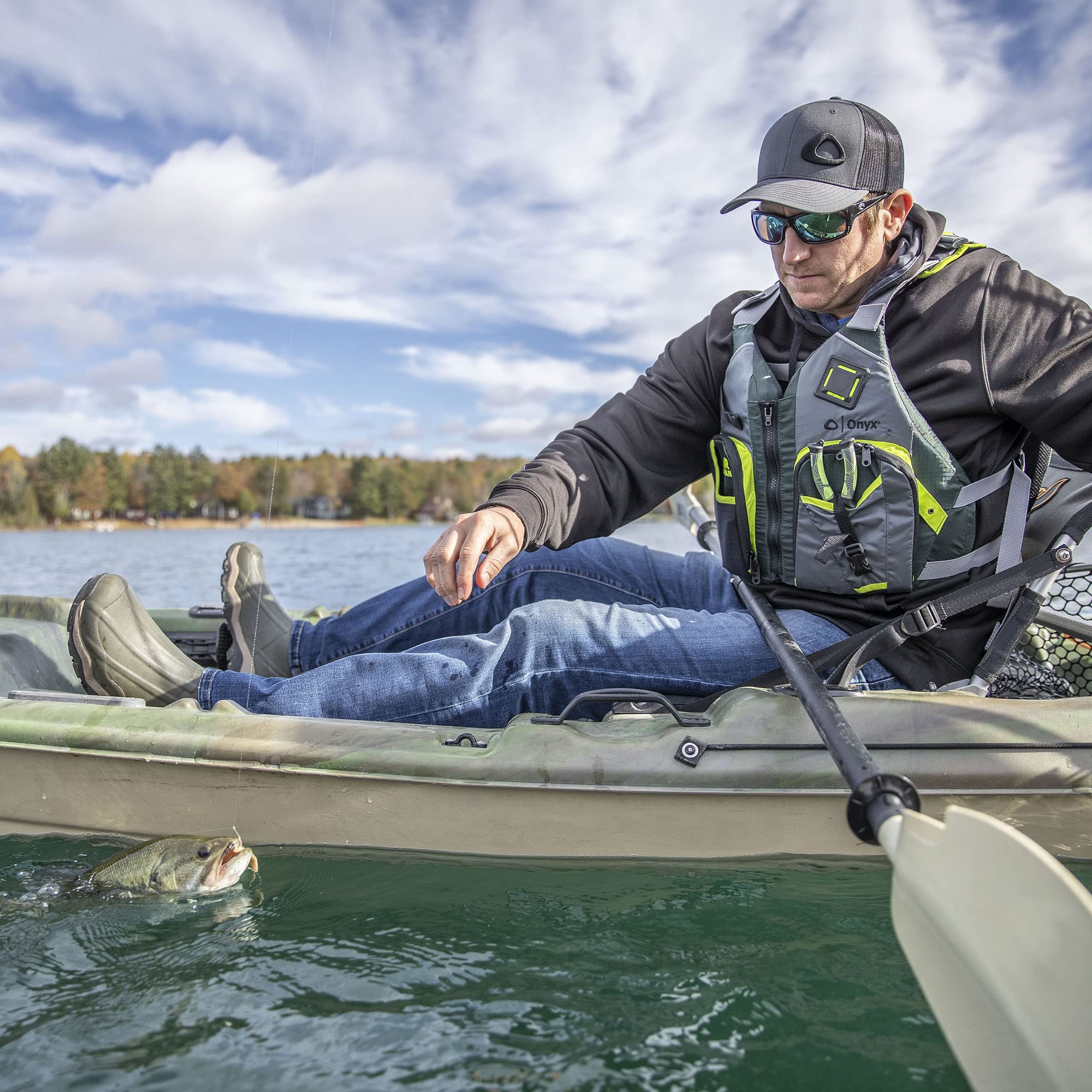 Amazon.com: Onyx Air Span Angler USCGA Life Jacket | PFD designed