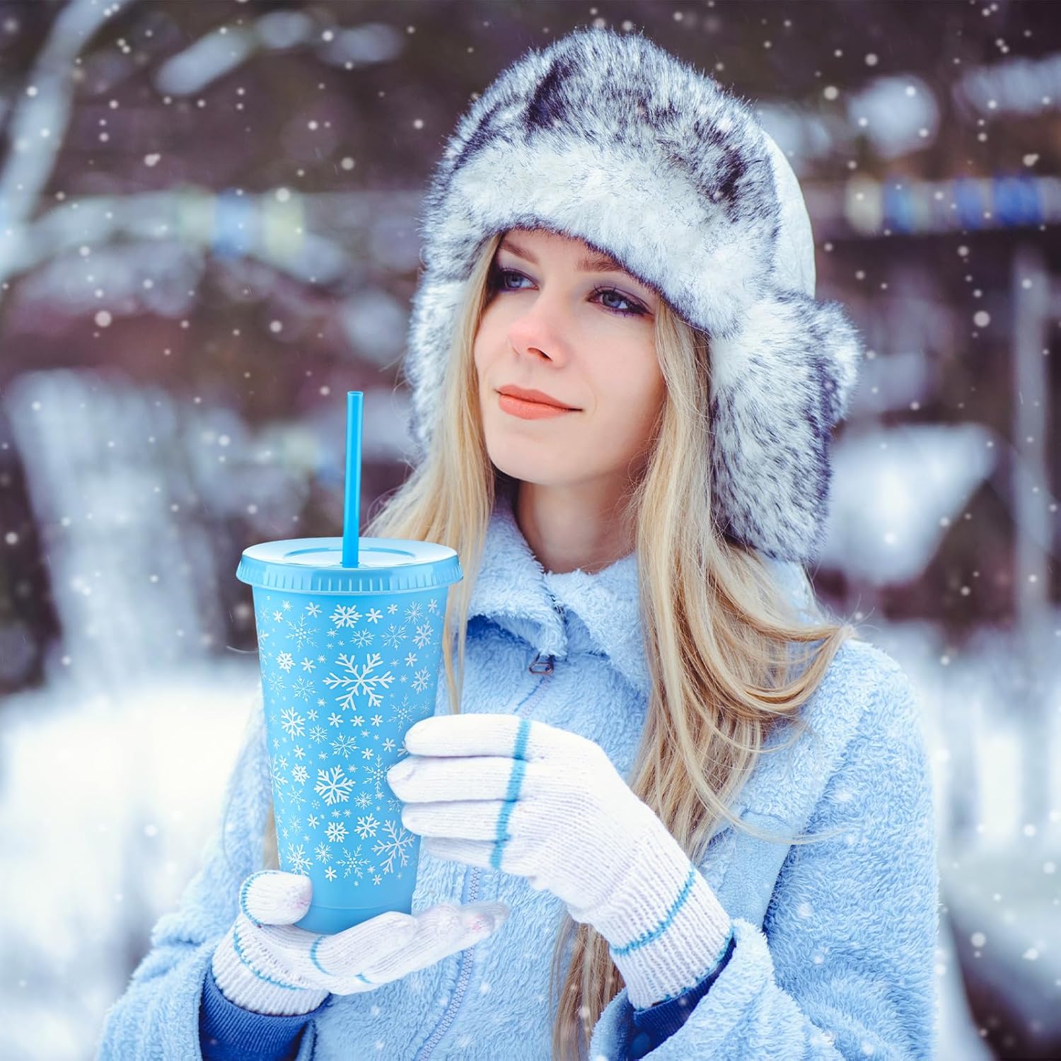 Willinglong 24 Pack Snowflake Employee Appreciation Gift Tumblers Bulk Plastic Cup with Lid Straw 24 oz Snowflakes Cups with Cards Each of Us Is Like a Snowflake Each with Its Own Beauty