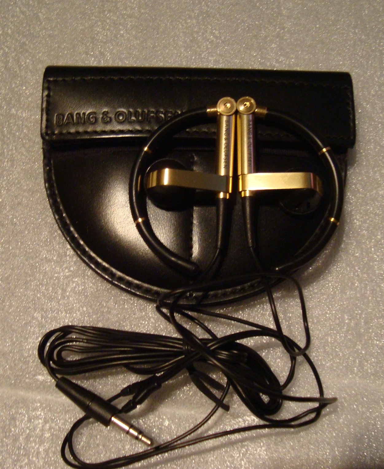 Bang & Olufsen Earphones A8: Amazon.de: Electronics & Photo