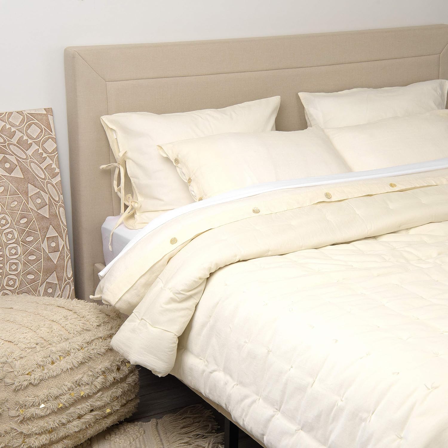 Best Home Fashion Velvet and Cotton Tasseled Quilt - Casual Elegance, Lightweight and Stylish Bedding, Blanket-Twin-Ivory- 86” L x 68” W