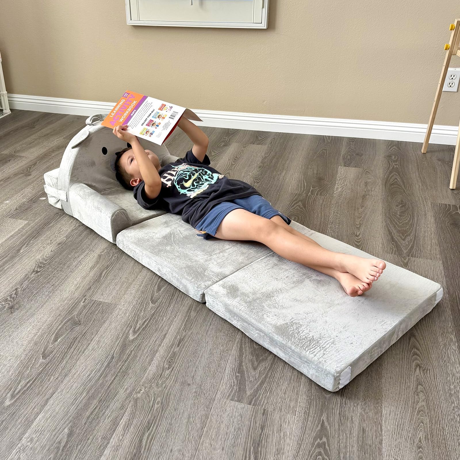 Zusammenklappbarer Kleinkindstuhl, Bett, Kindersofa, Aufklappen 2 in 1 Mini Couch, Wweiches Kristall Samt Kleinkinder Spielsofa für Schlafzimmer Wohnzimmer, Spielzimmer