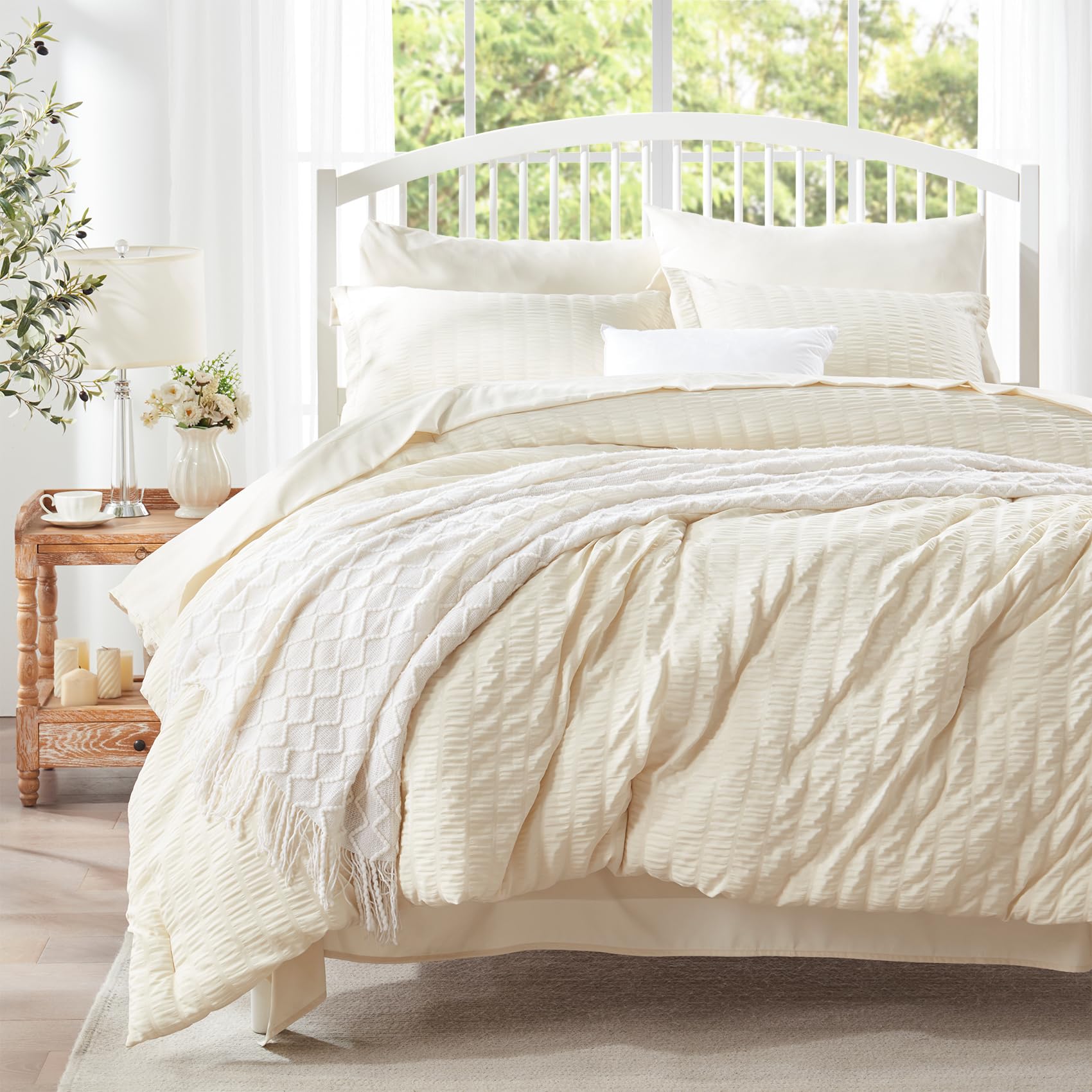 Queen Comforter Set 7 pieces, Beige Seersucker Bed in a Bag with ...