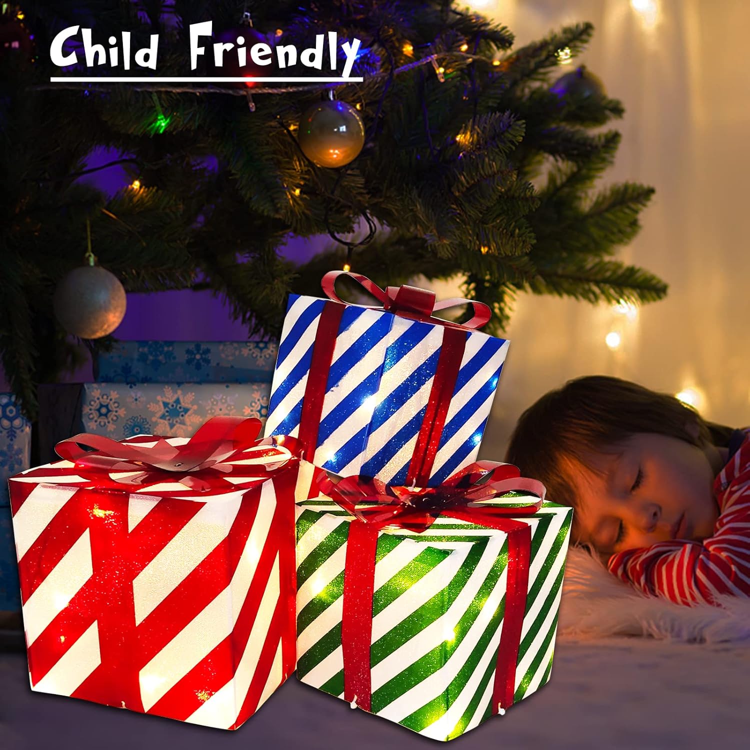 Set of 3 Christmas Lighted Gift Boxes, 60 LED Warm White Light-Up Christmas Box Decrations, Snowflakes Presents Boxs with Red Bows for Xmas Indoor Outdoor Tree, Yard, Home, Party Holiday Decor : Patio, Lawn & Garden