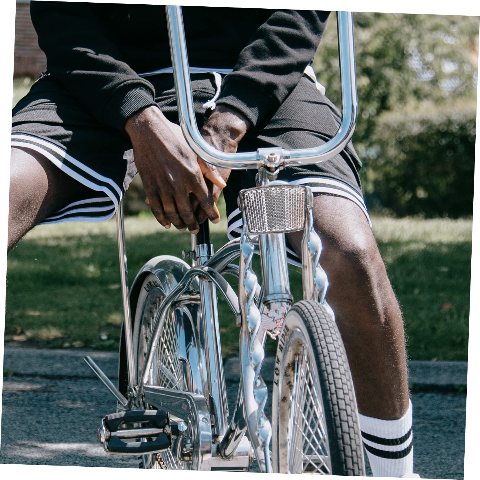 BELLIFFY Essential Bike Reflectors 1 White Front 1 Red Rear 4 Spoke Reflectors for Safe Night Rides