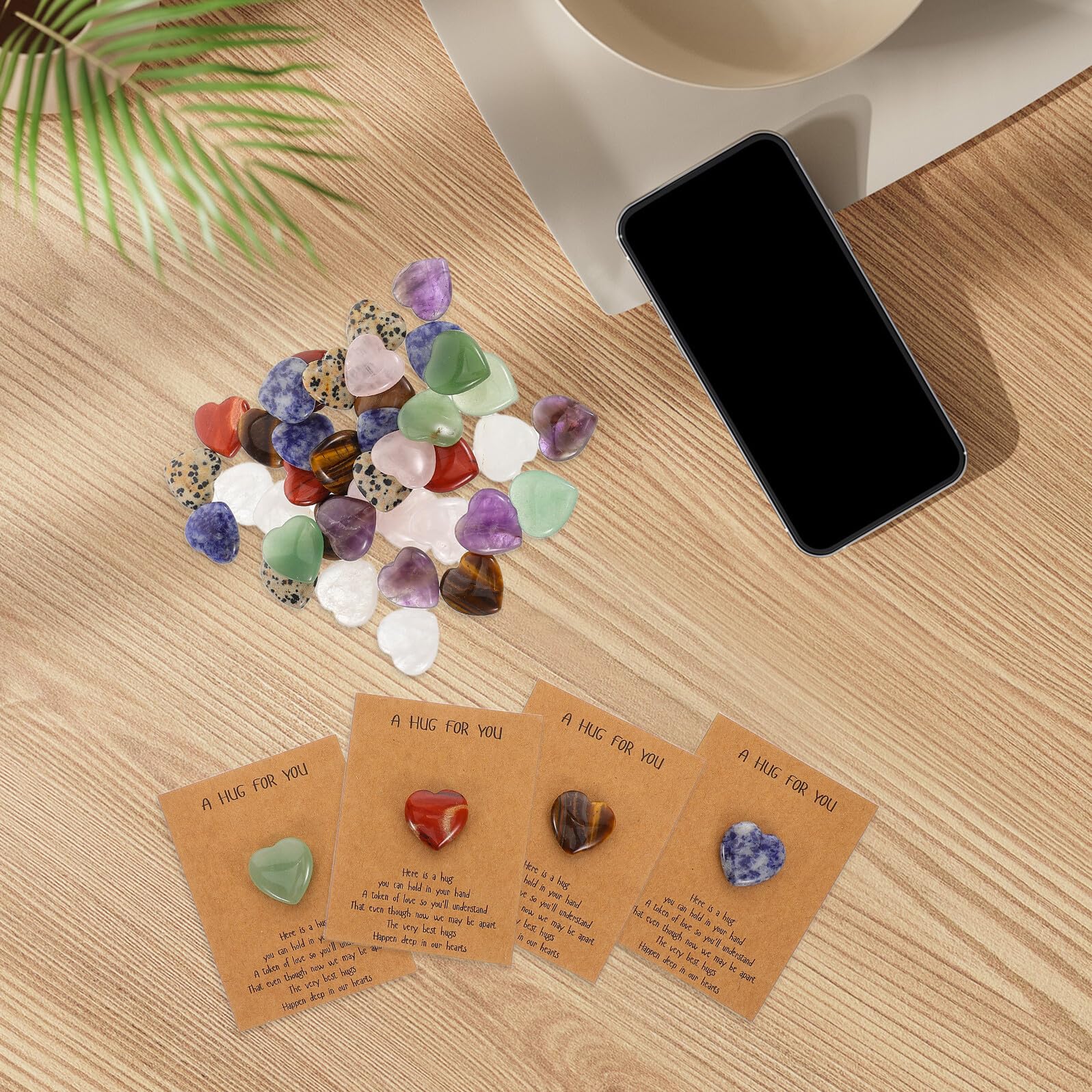 Biglietti d’Auguri con Pietre Naturali a Forma di Cuore 2 CM Set da 40 Pezzi per Festa degli Innamorati e Compleanni Carta Resistente per Regali Romantici e Scambi Festa
