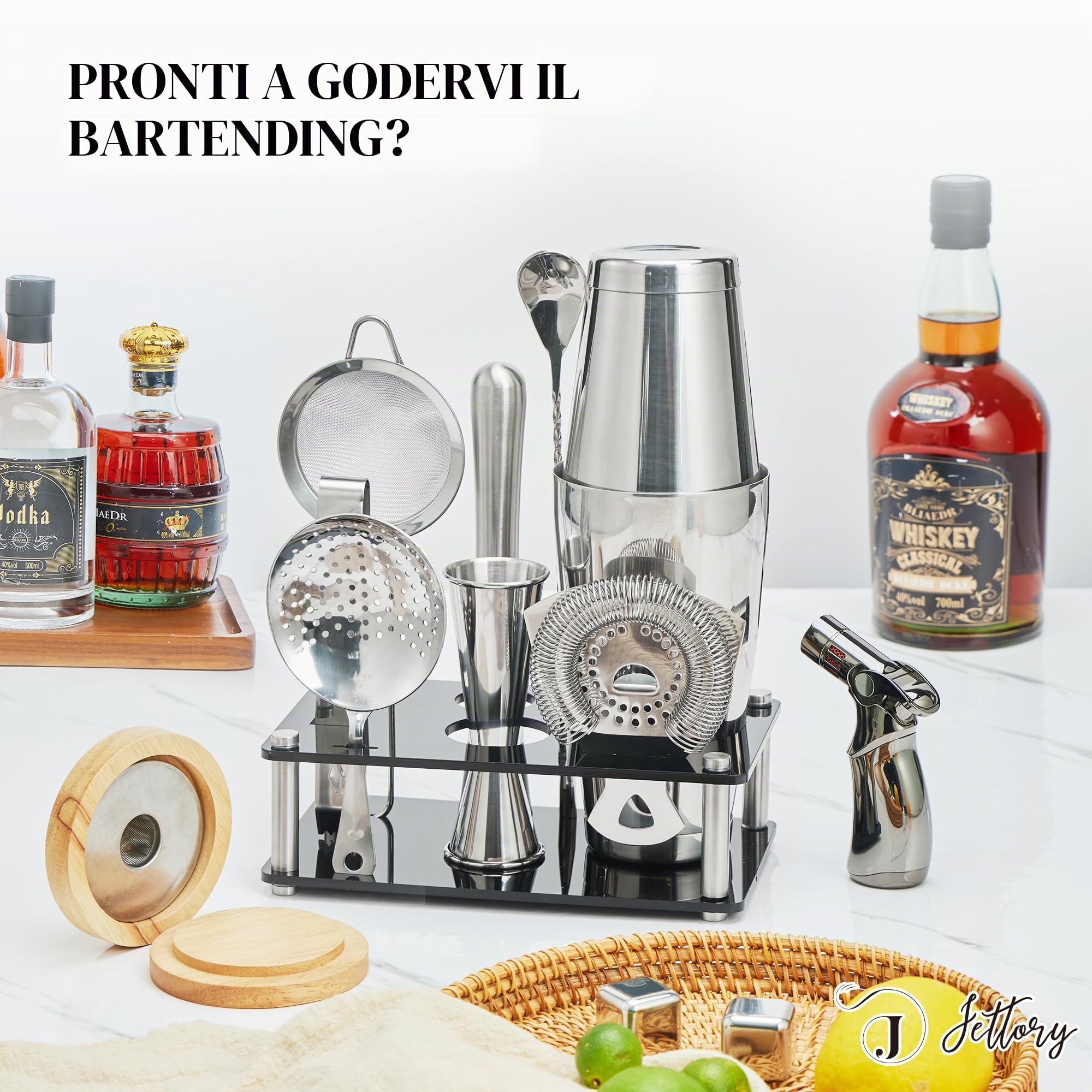 Boston Shaker Set da 10 Pezzi in Acciaio Inox Con Base Acrilica - Colino, Pinza per Ghiaccio, Cucchiaio, Misurino, Pestello - Perfetto per il Bar di Casa (Argento)