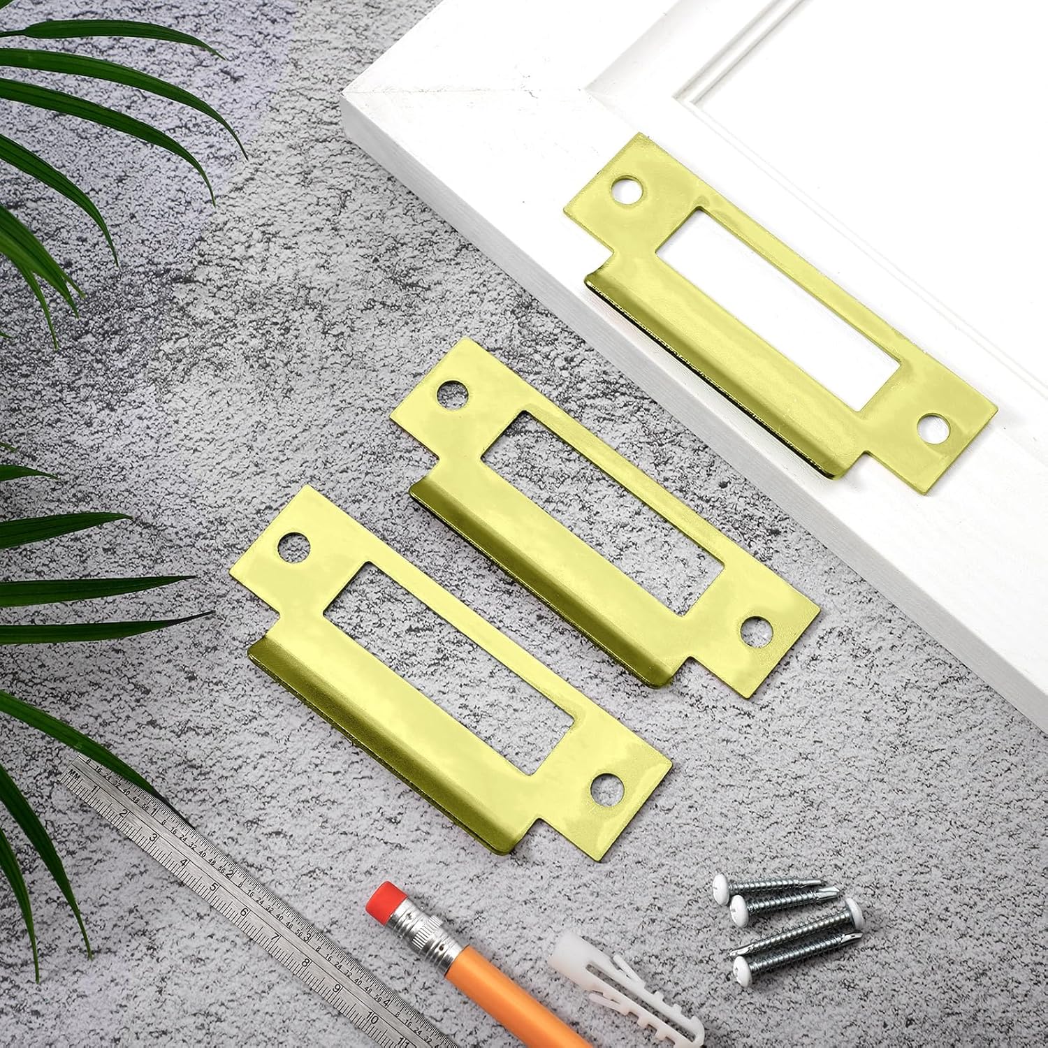 Tandefio 4個 4-7/8インチ ほぞ穴ロック ストライクプレート ユニバーサルドアストライクプレート T デッドボルト ド Amazon |  uxcell ドアストライクプレート 68mm x 39mm 201ステンレススチール製のドアフレーム用ラッチデッドボルトストライクプレート シルバー  | 補助 ... 4個 4-7/8インチ ほぞ穴ロック ストライクプレート ユニバーサルドアストライクプレート T デッドボルト ドアバックプレート