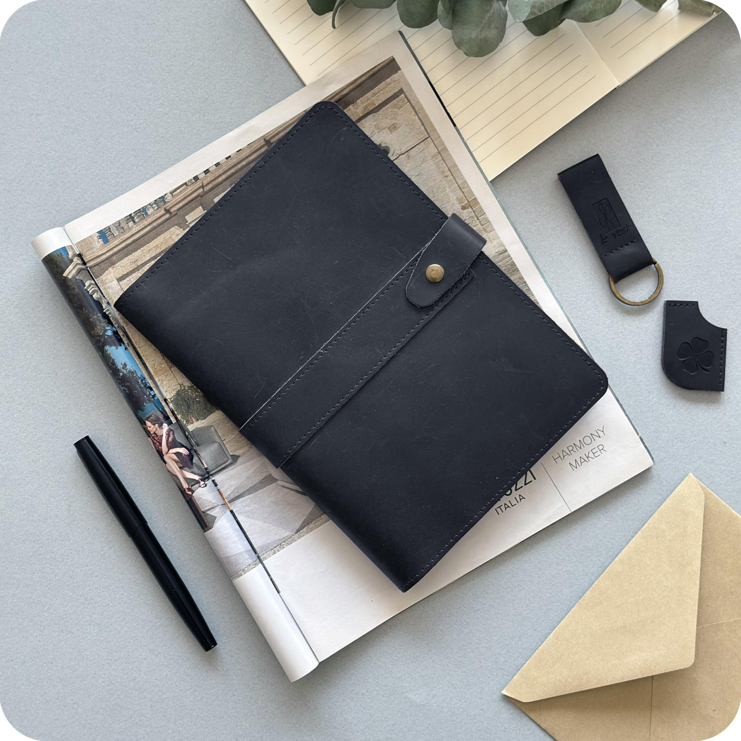 Le vent - Diario in pelle nera per uomini e donne, elegante taccuino in pelle con 2 quaderni a righe e rilegati in bianco, formato A5-200, pagine piatte e diario, per scrittori e affari